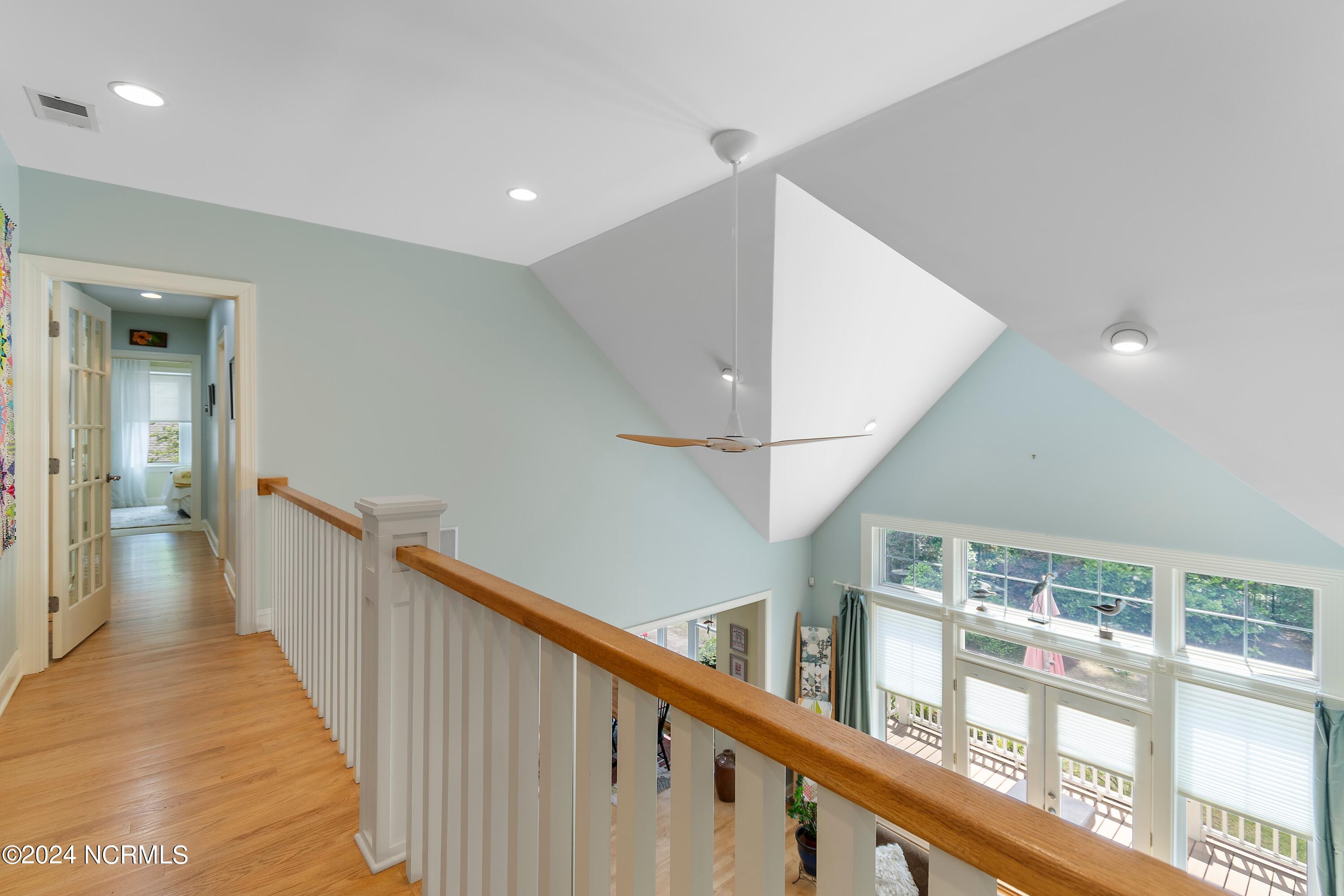 1257 Harbour Gate South SW