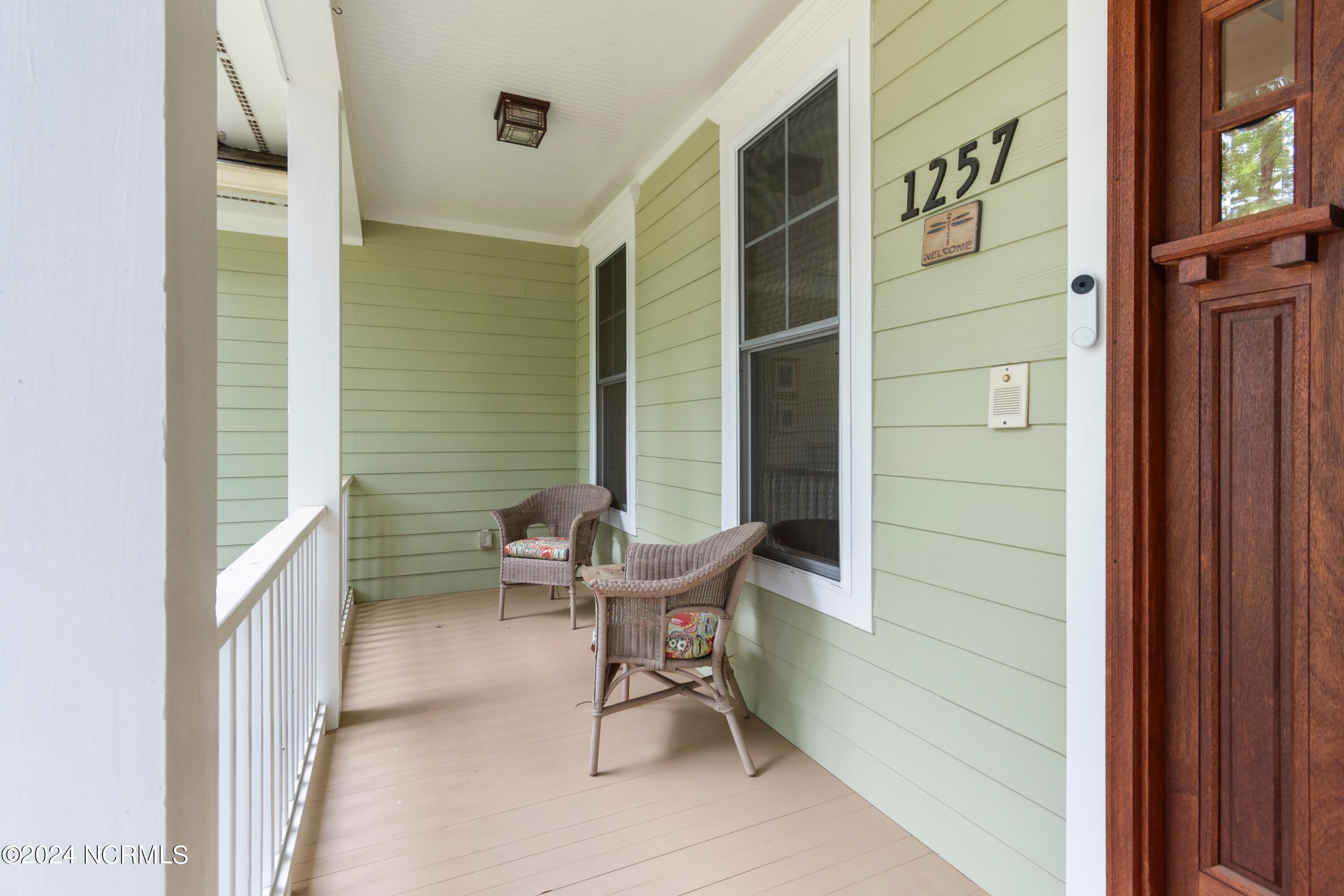 1257 Harbour Gate South SW