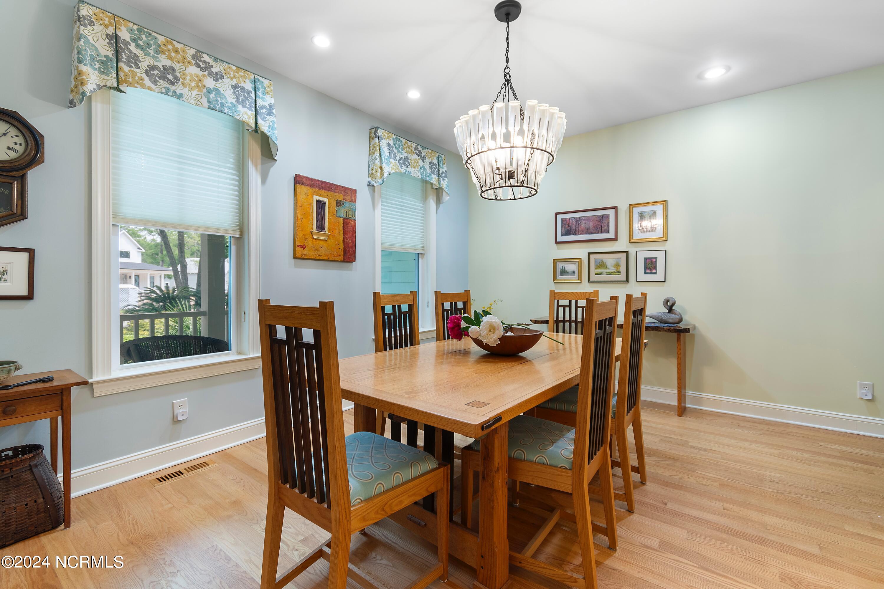 1257 Harbour Gate South SW