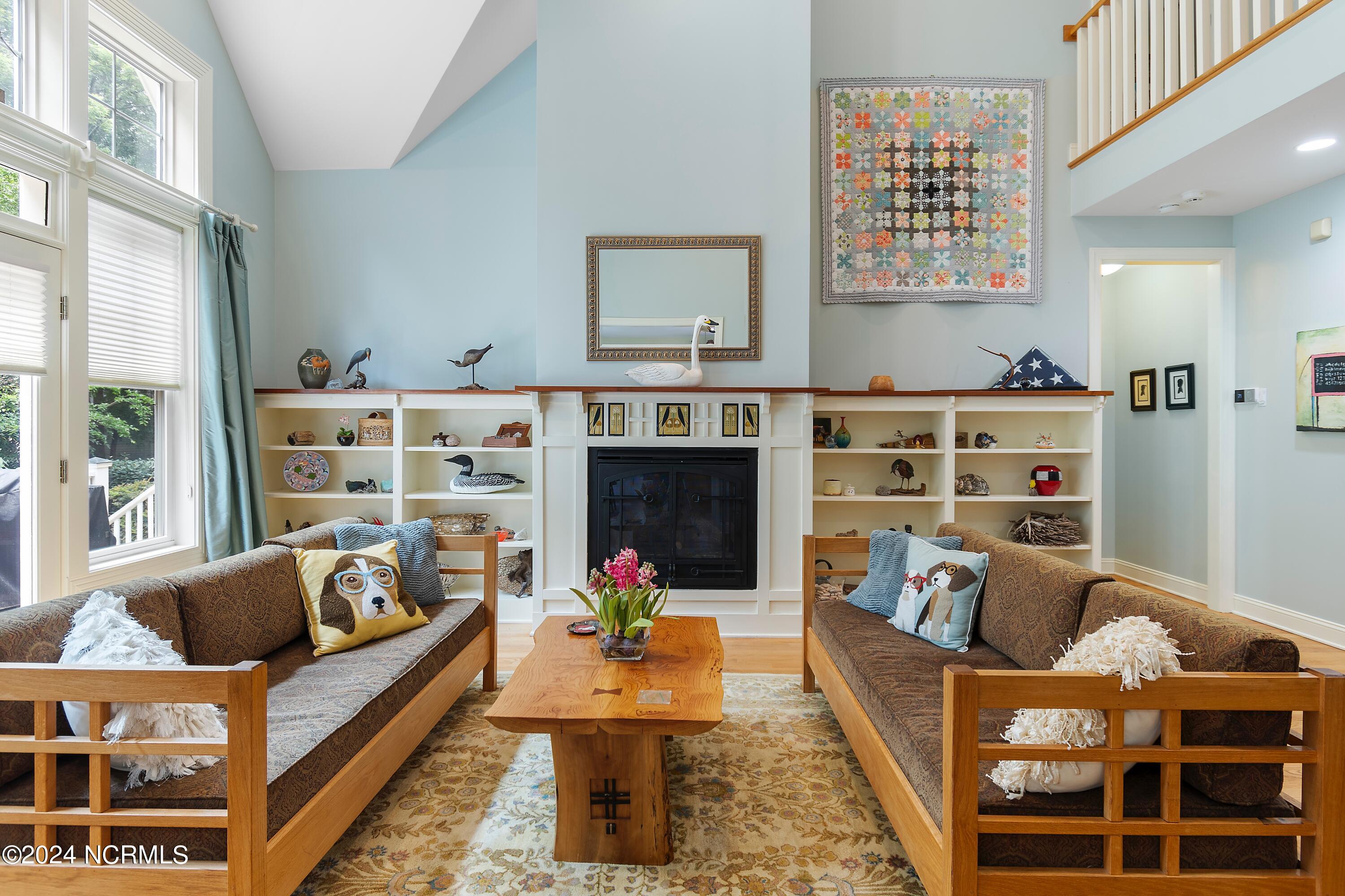 1257 Harbour Gate South SW