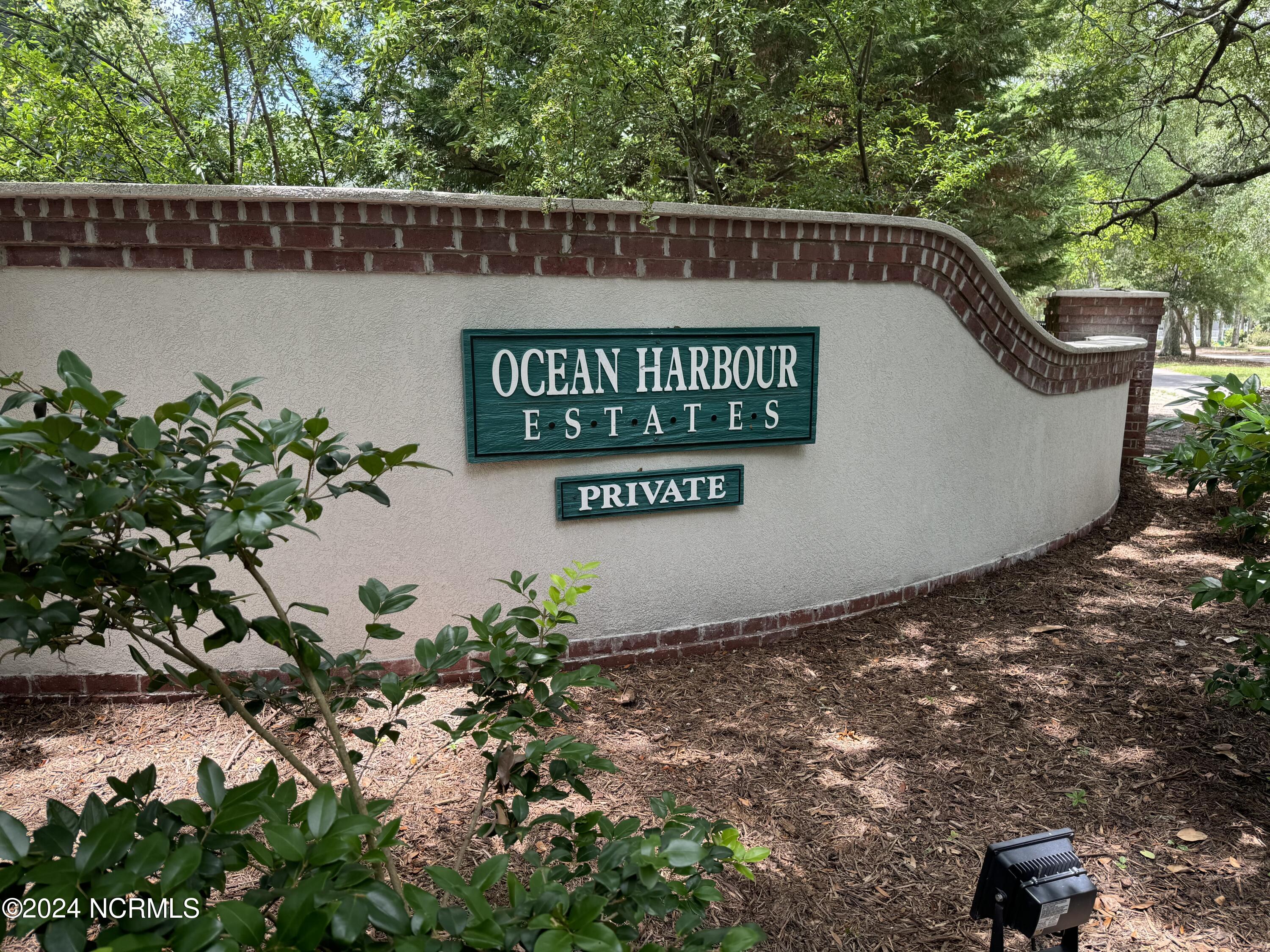 1257 Harbour Gate South SW