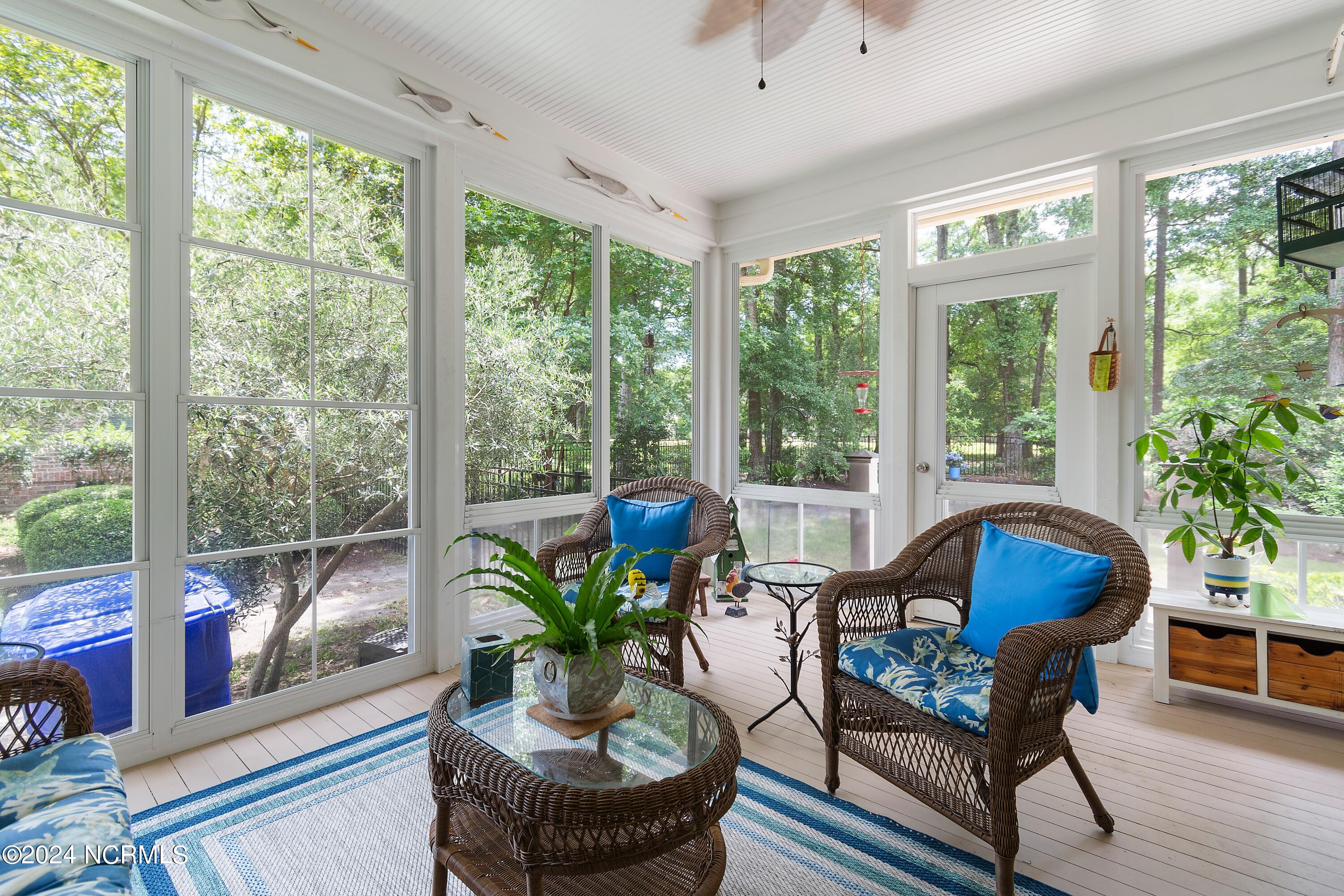 1257 Harbour Gate South SW