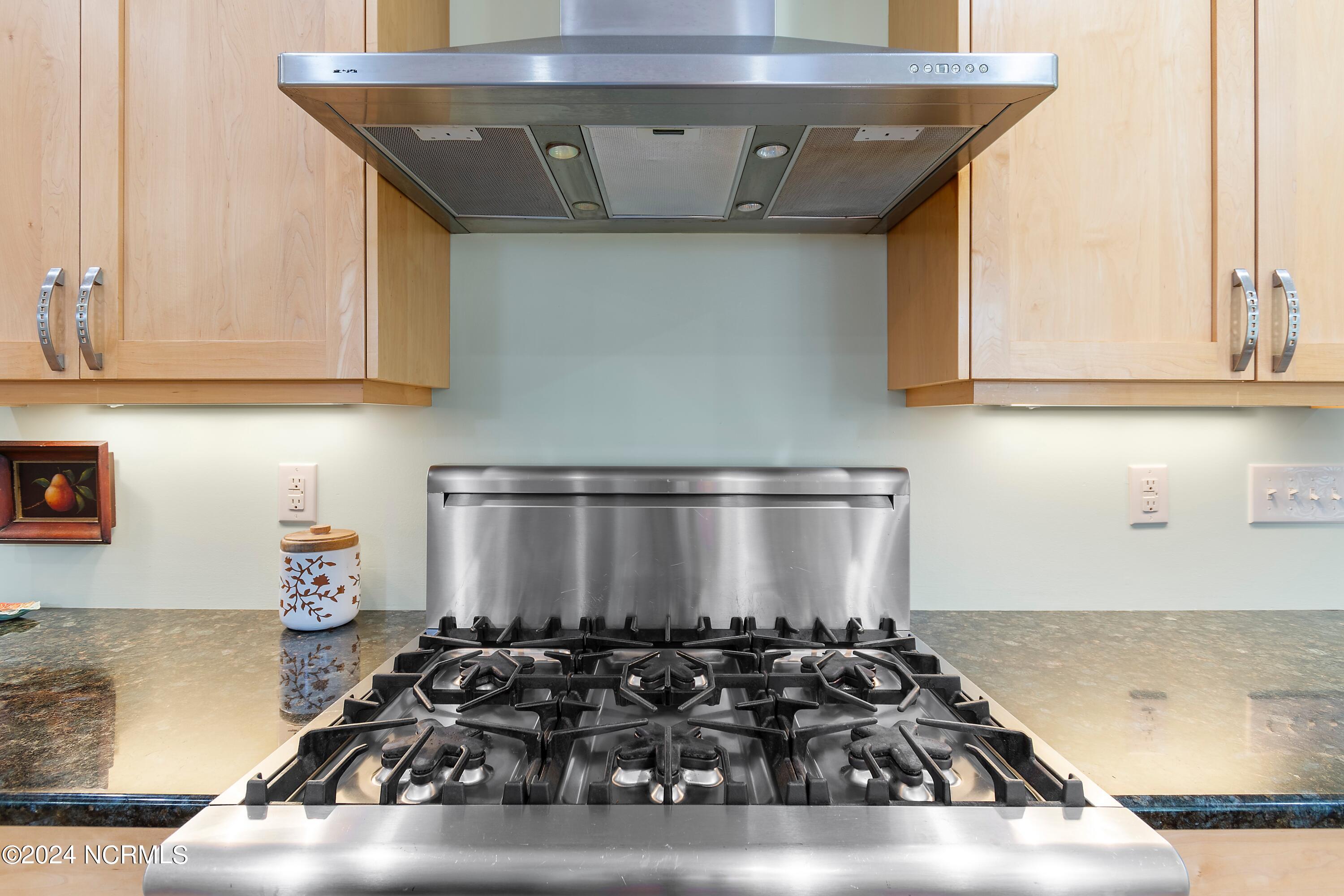 1257 Harbour Gate South SW