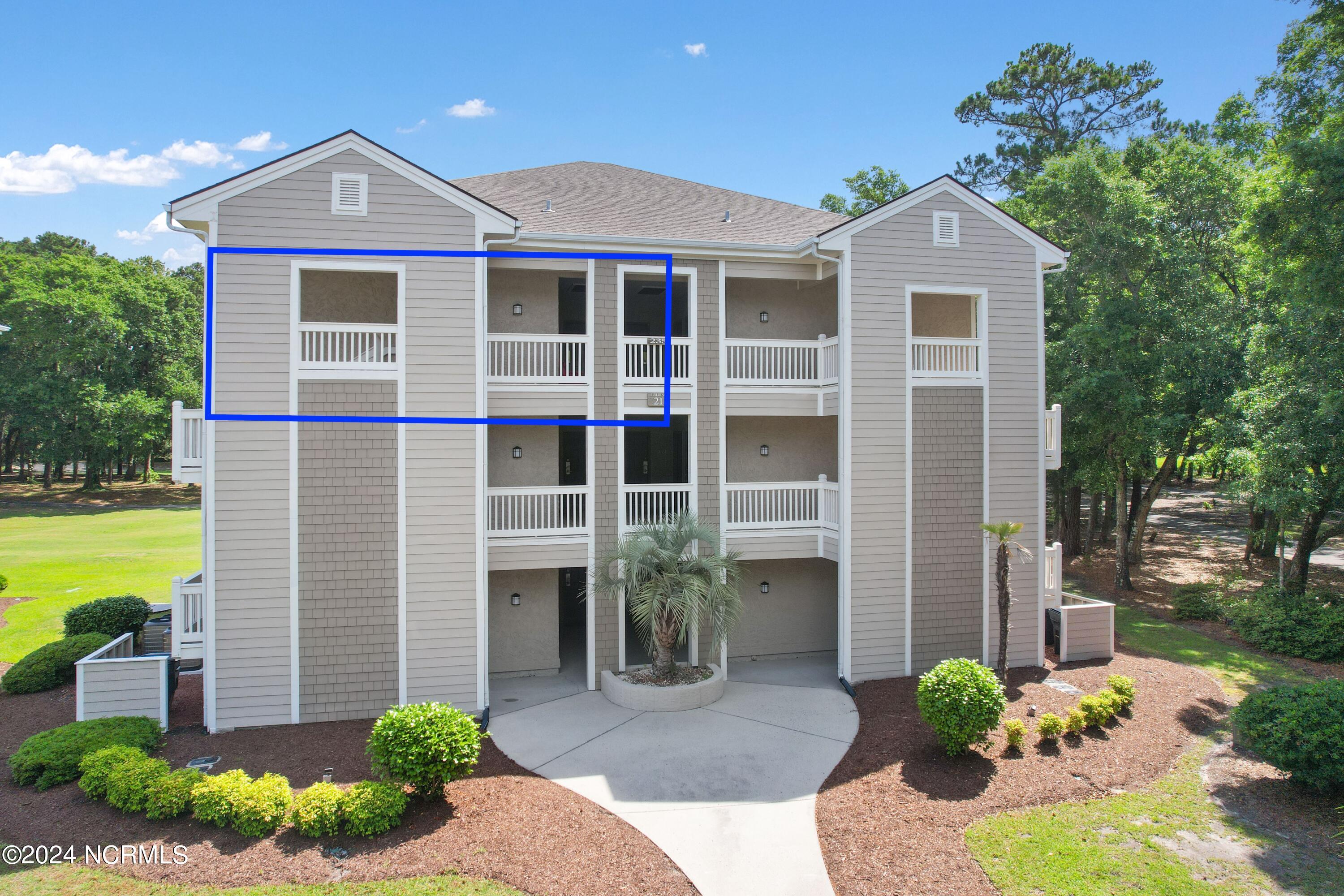 235 Kings Trail # 2105