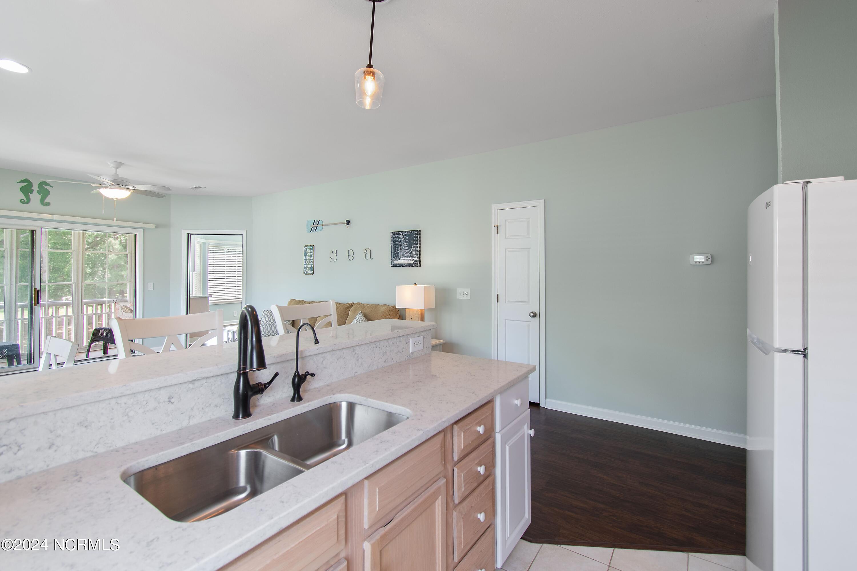 235 Kings Trail # 2105