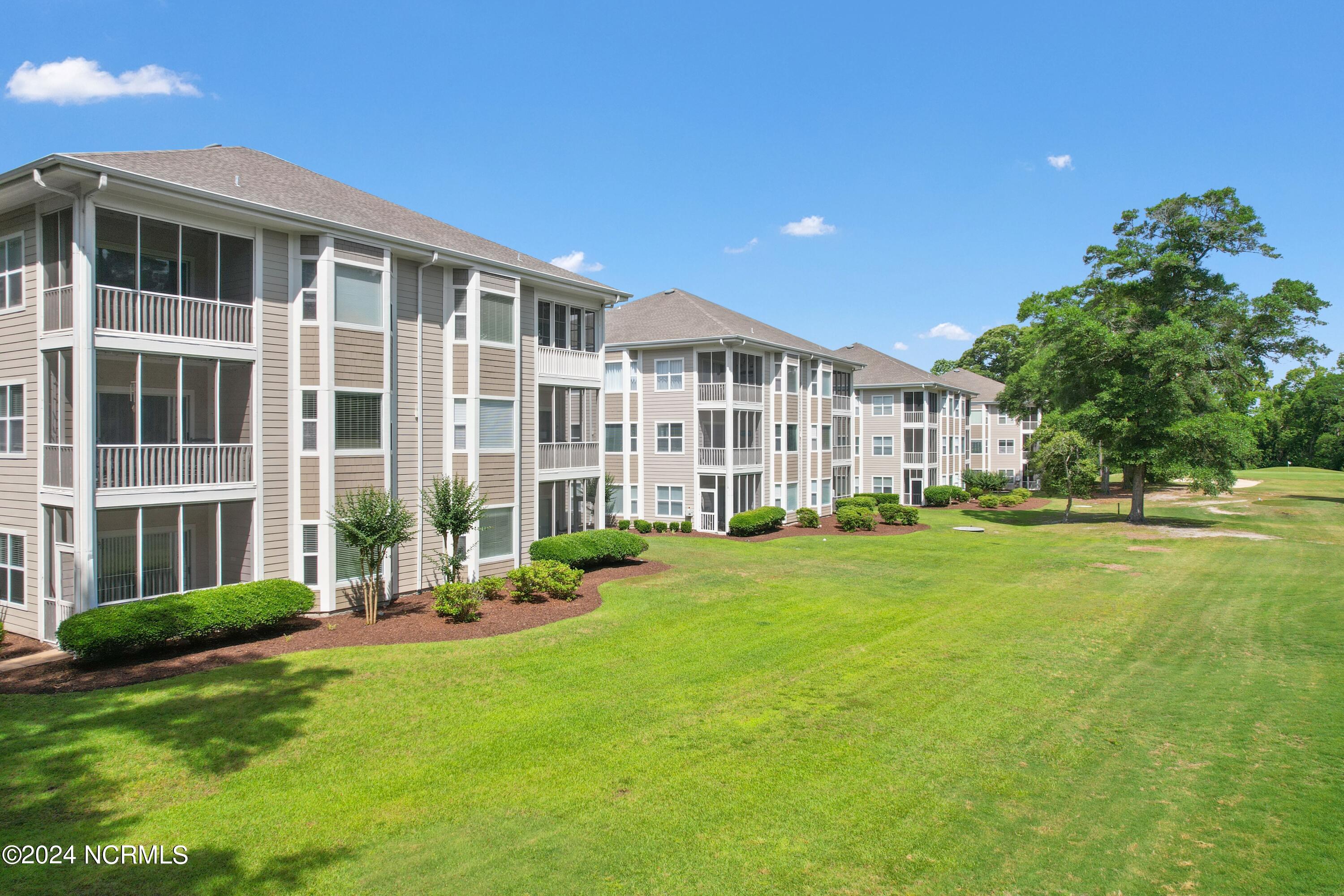 235 Kings Trail # 2105