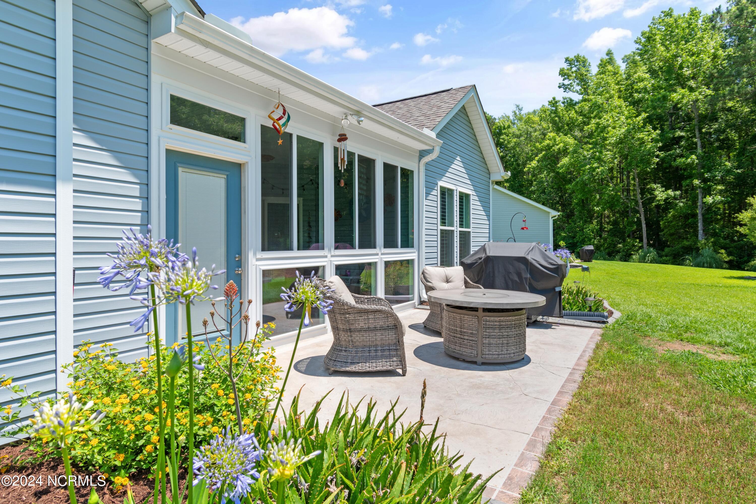 6522 Adelina Court SW