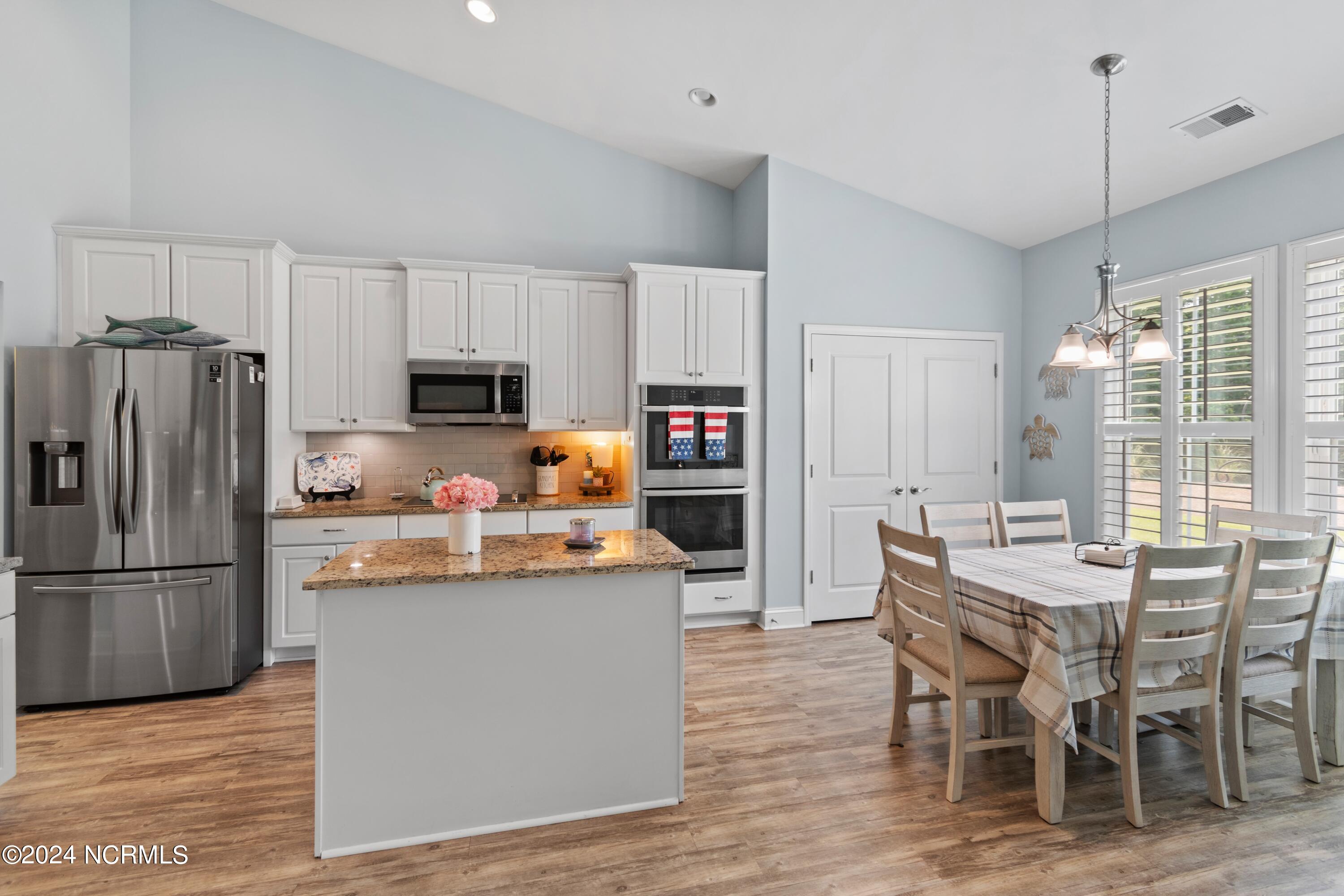 6522 Adelina Court SW