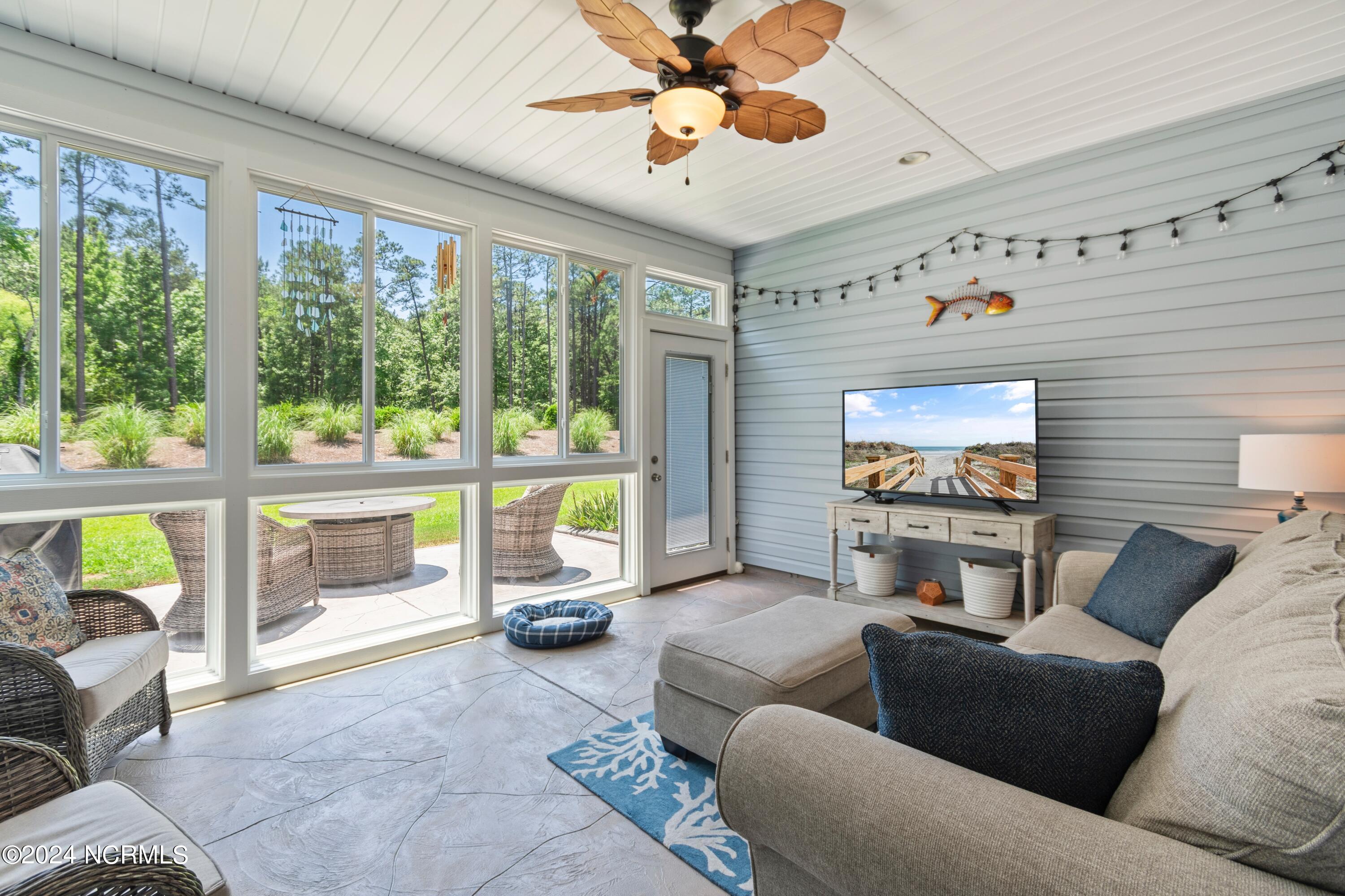 6522 Adelina Court SW