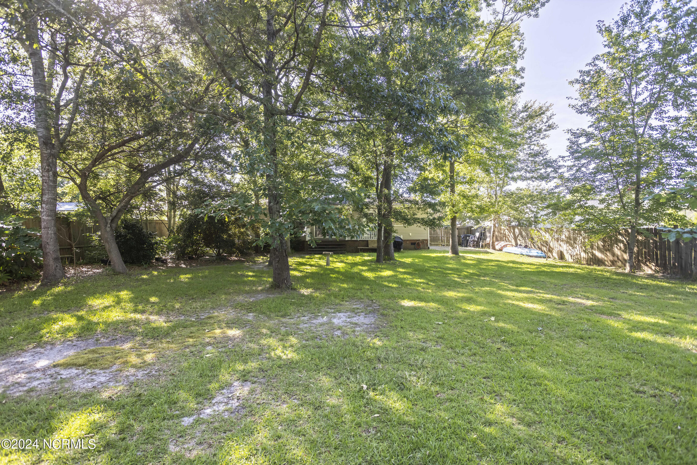 4925 Lakewood Drive SW