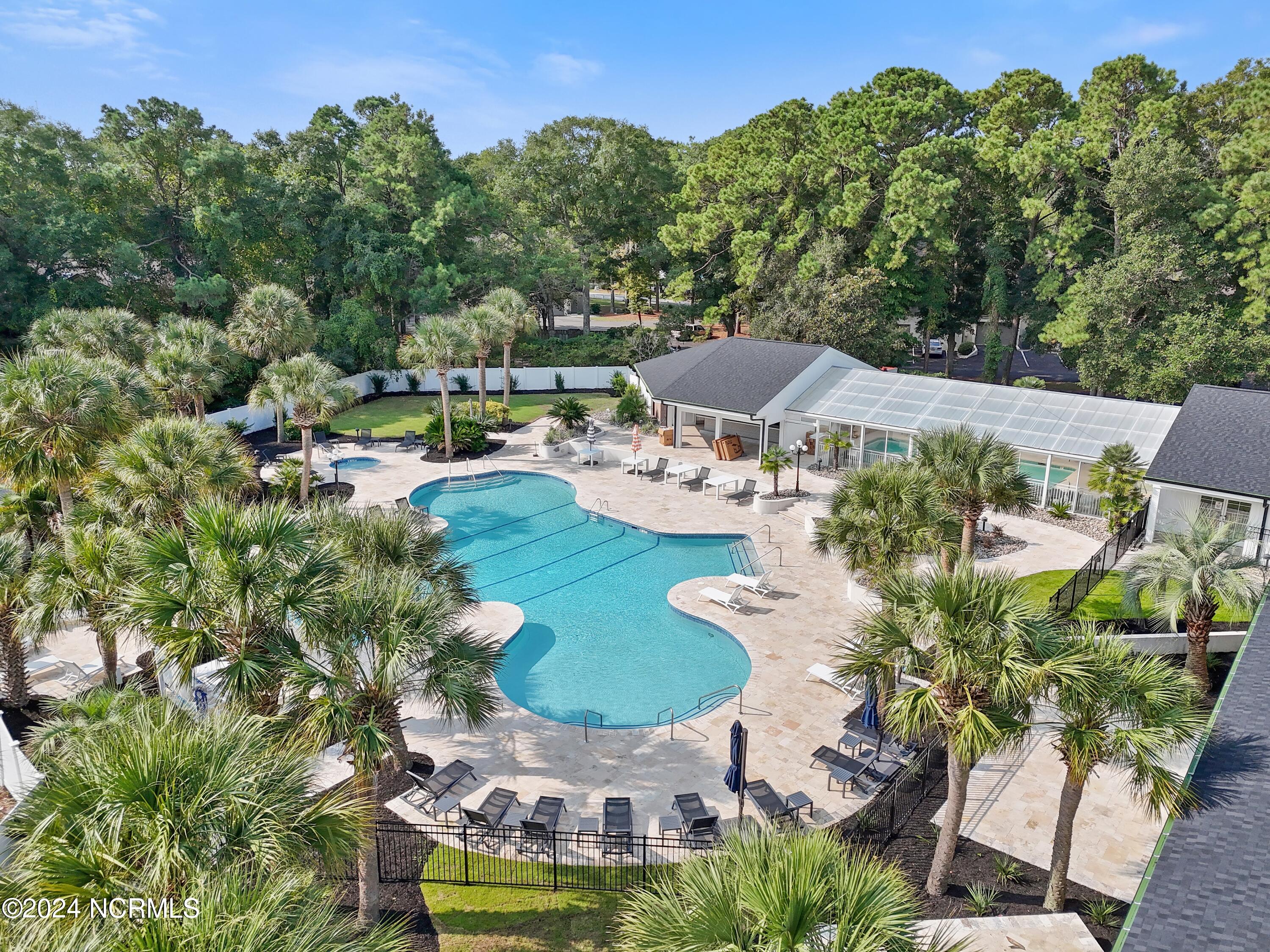 165 Royal Poste Road Unit 2907