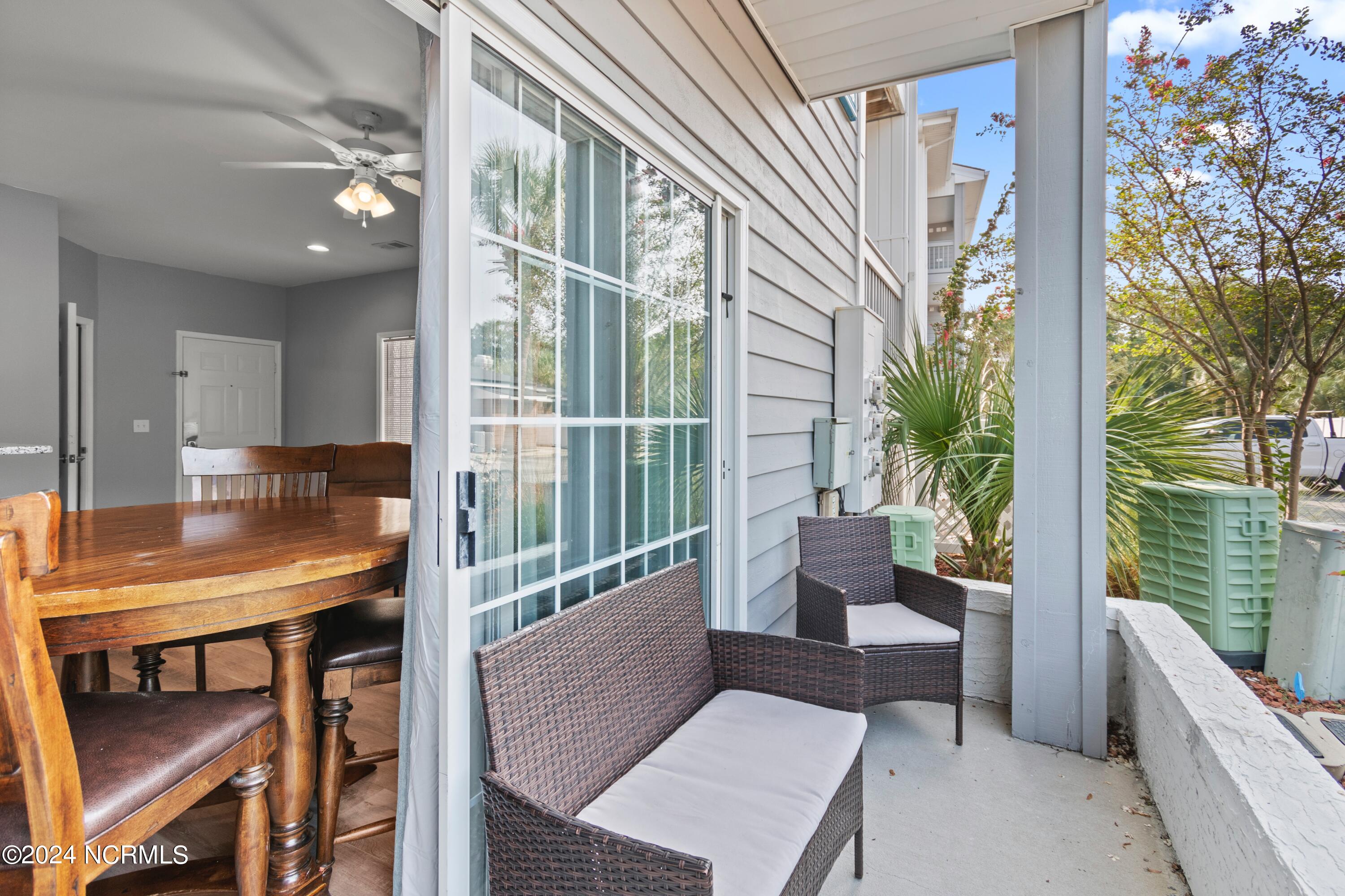 165 Royal Poste Road Unit 2907