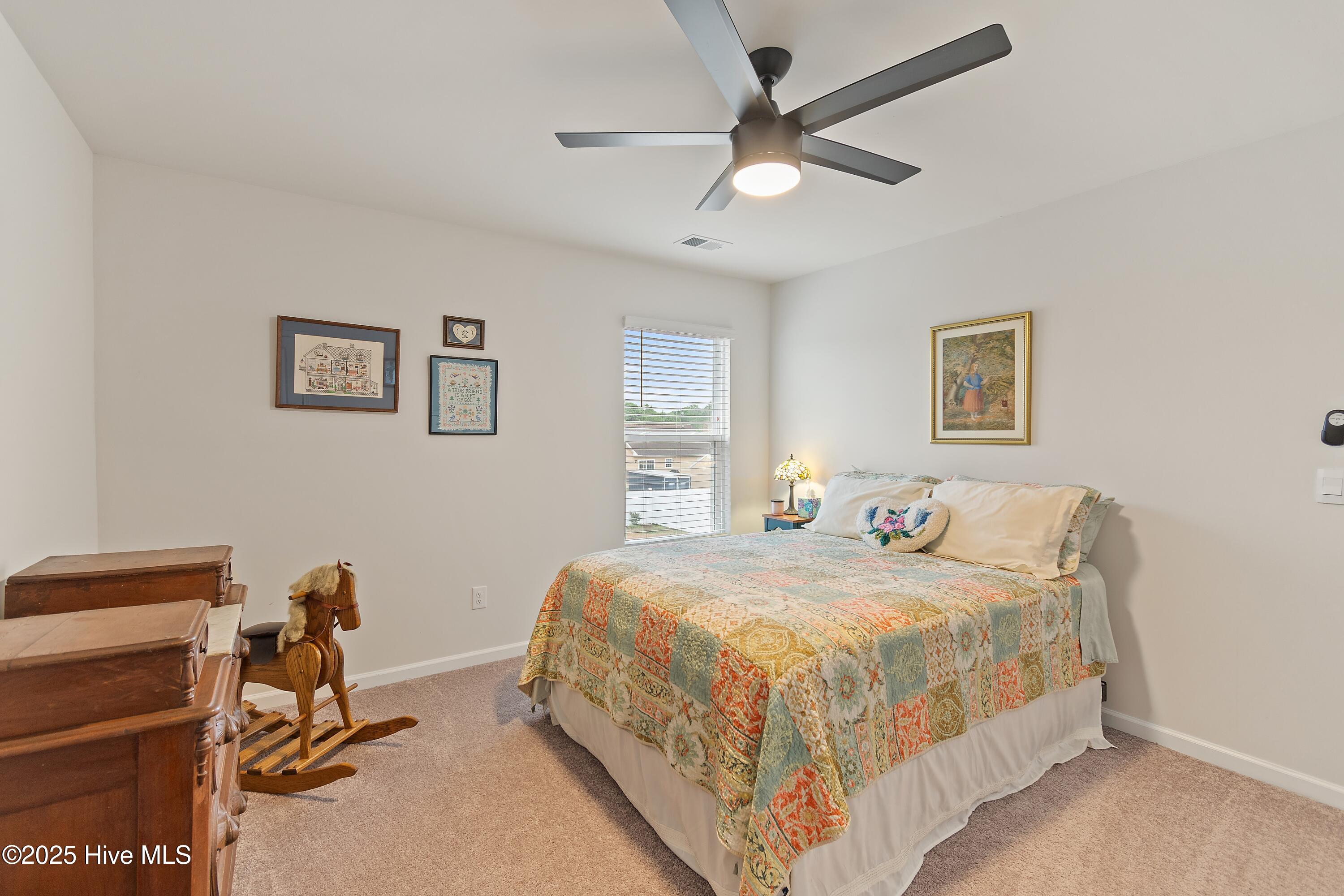 566 Pinecrest Street NW