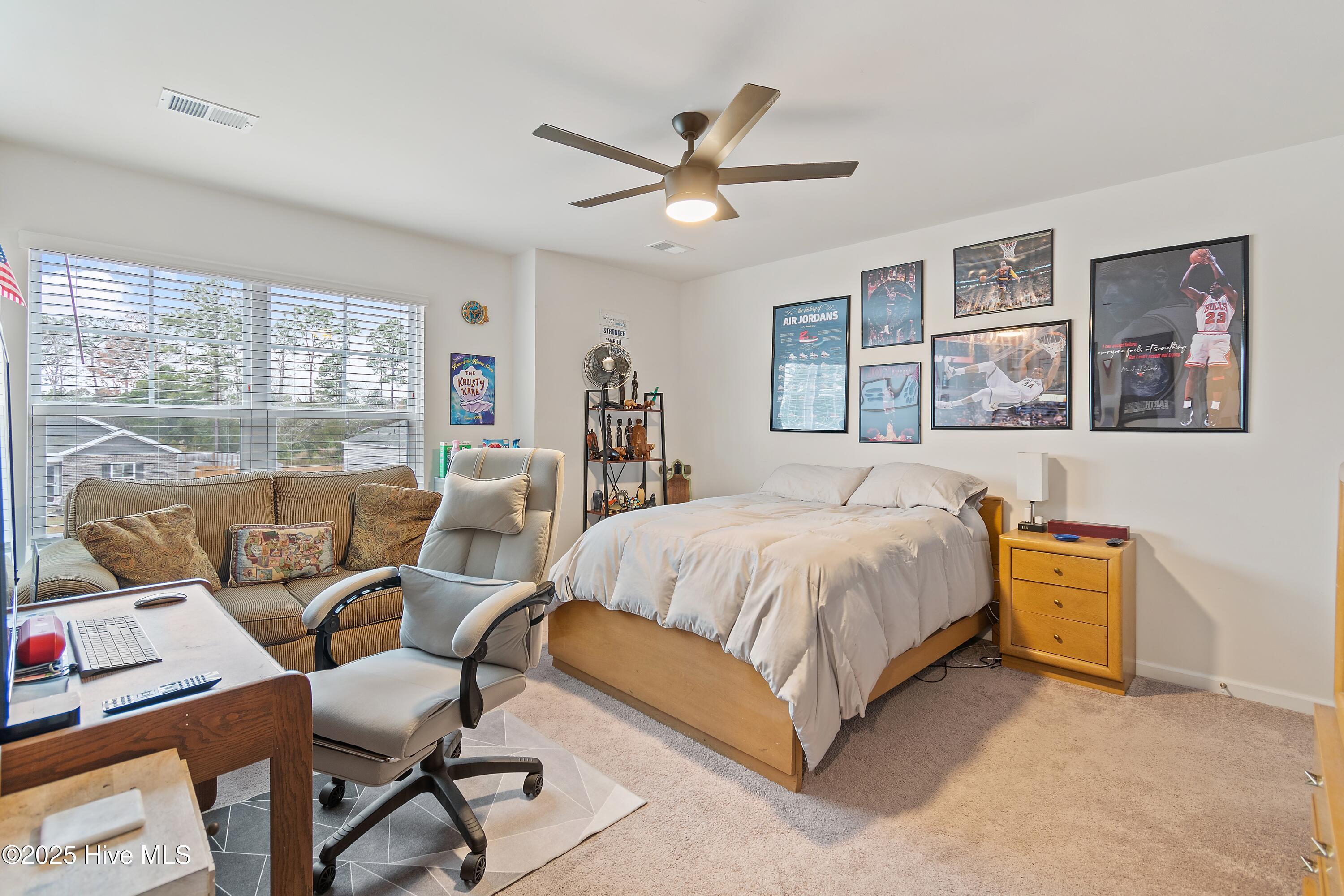 566 Pinecrest Street NW