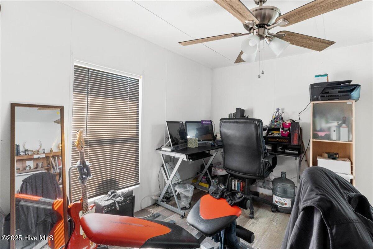 1434 Grosbeak Place SW