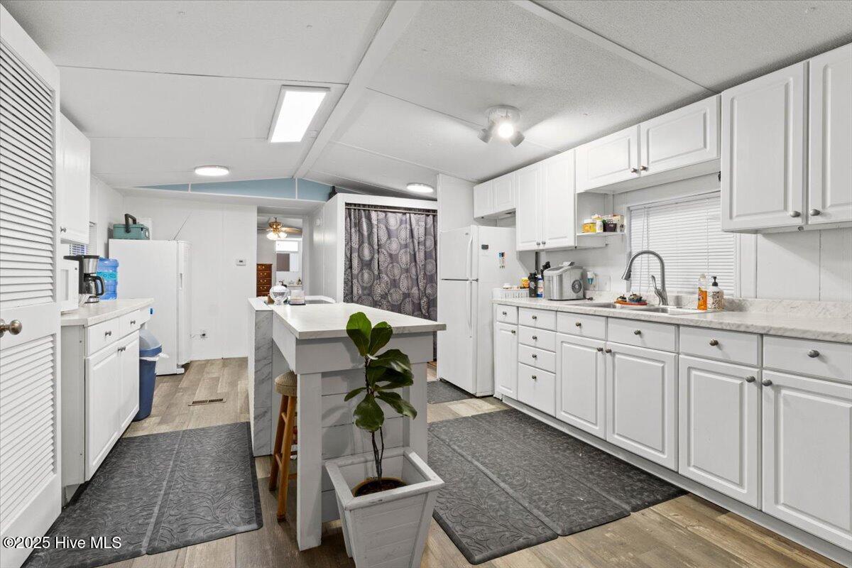 1434 Grosbeak Place SW