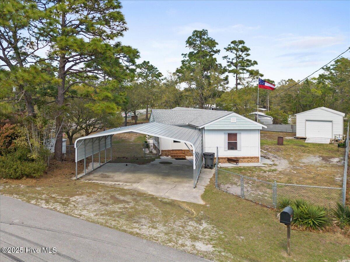 1434 Grosbeak Place SW