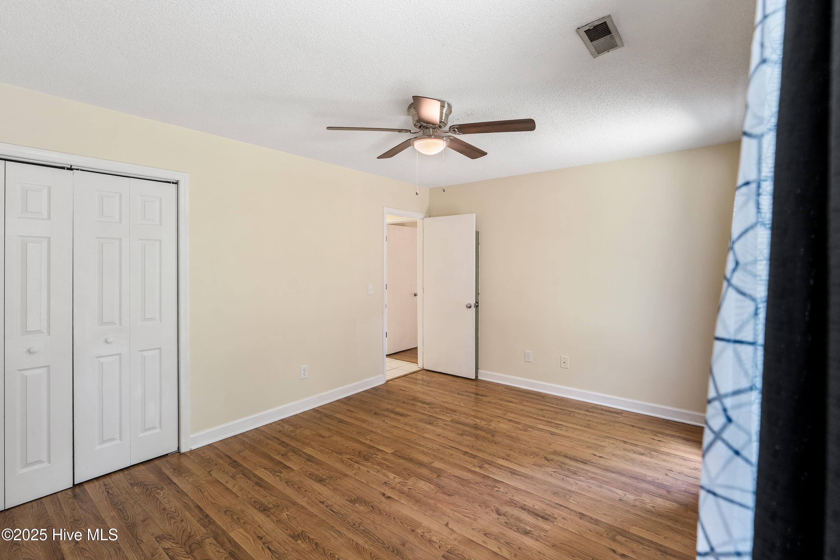 5425 Golden Eagle Court