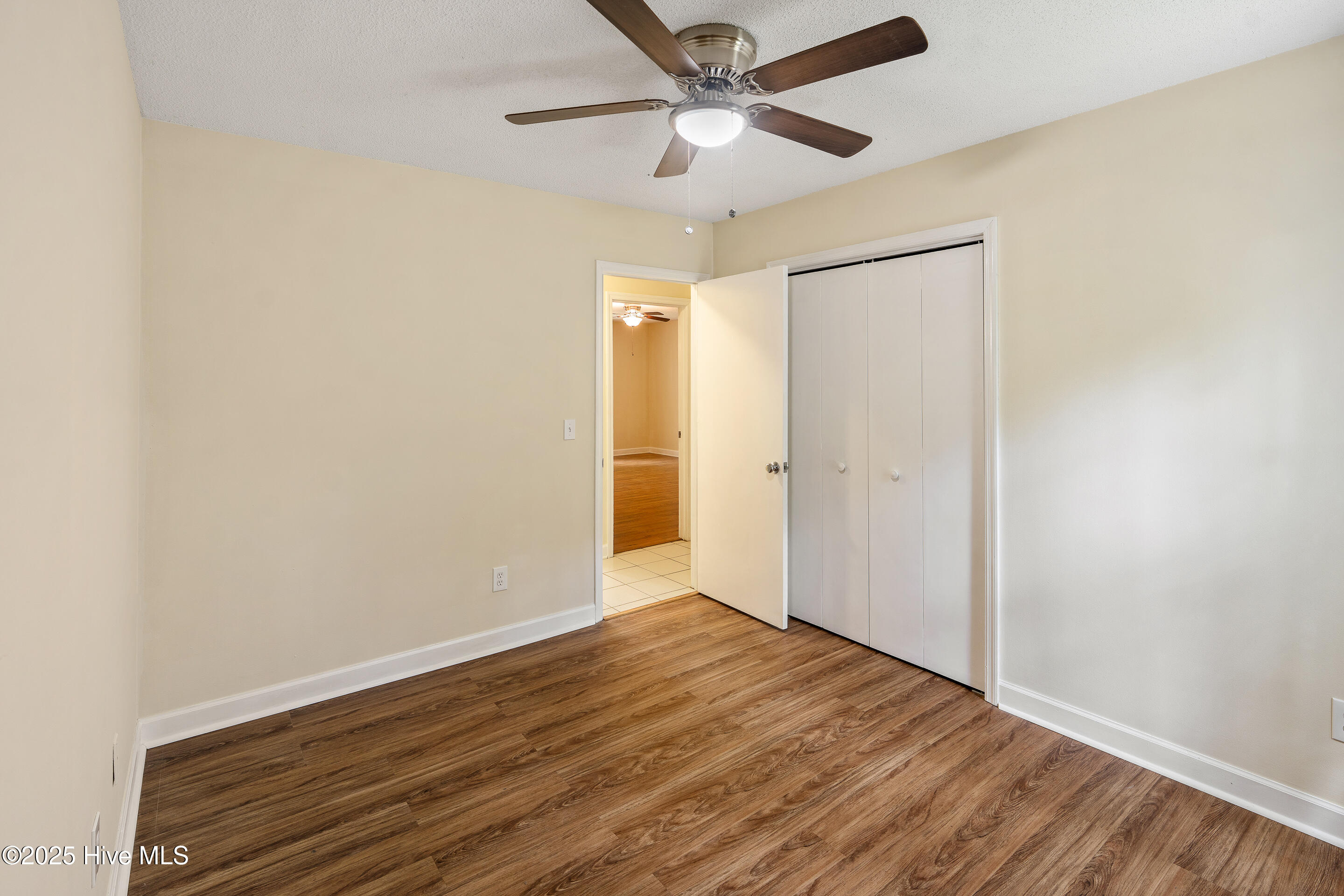 5425 Golden Eagle Court