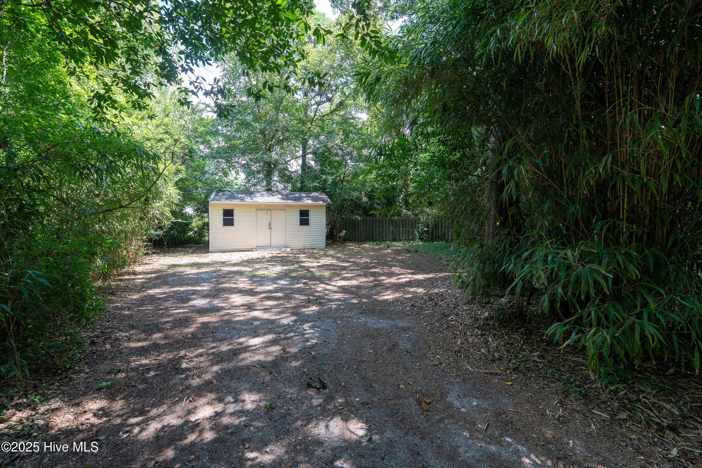 5425 Golden Eagle Court