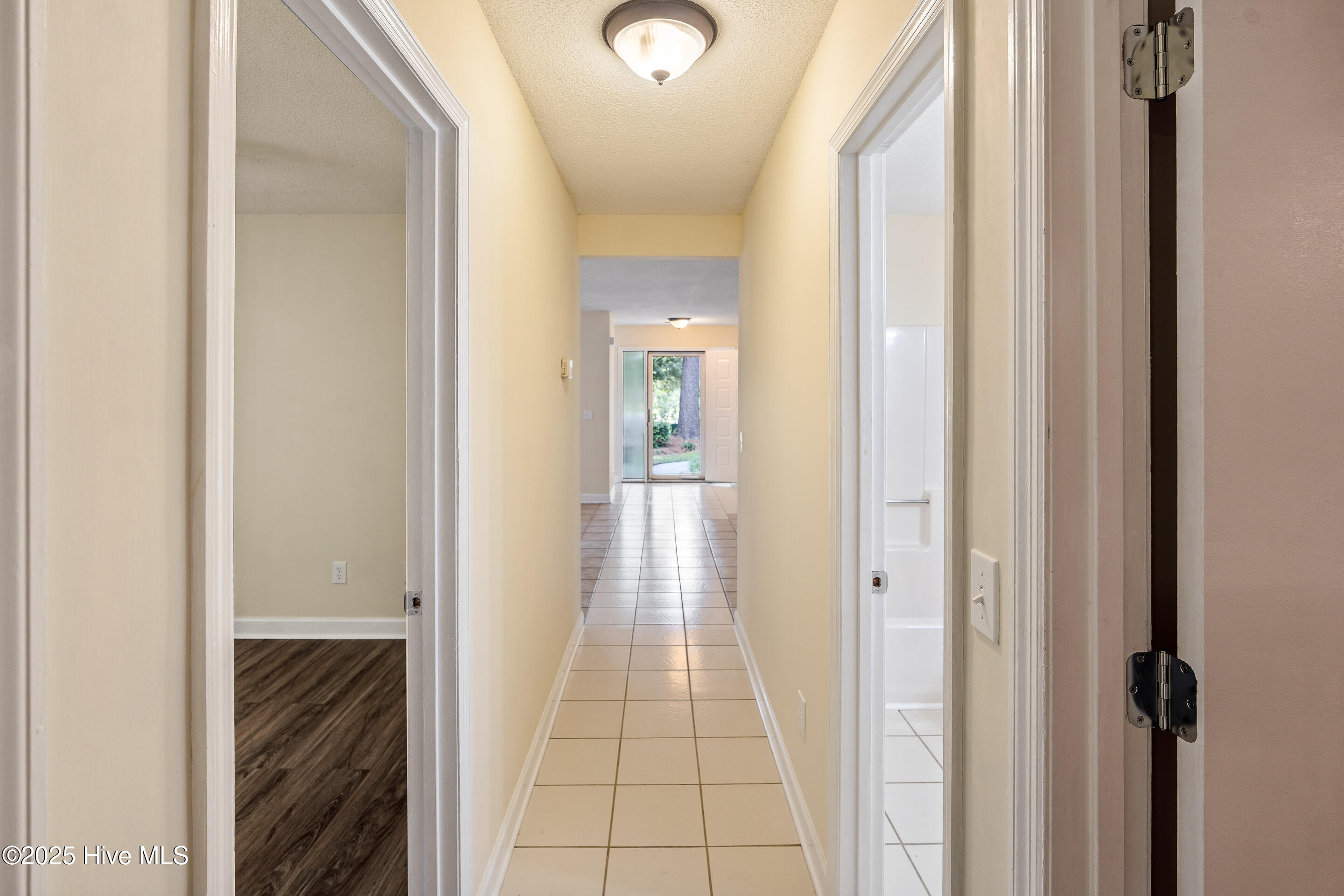 5425 Golden Eagle Court