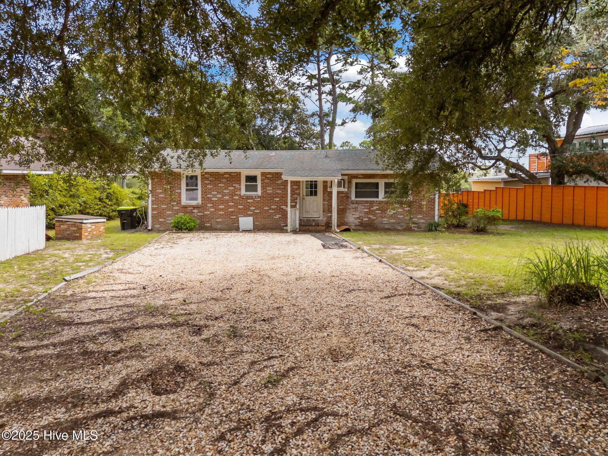 4309 Ocean Breeze Avenue SW