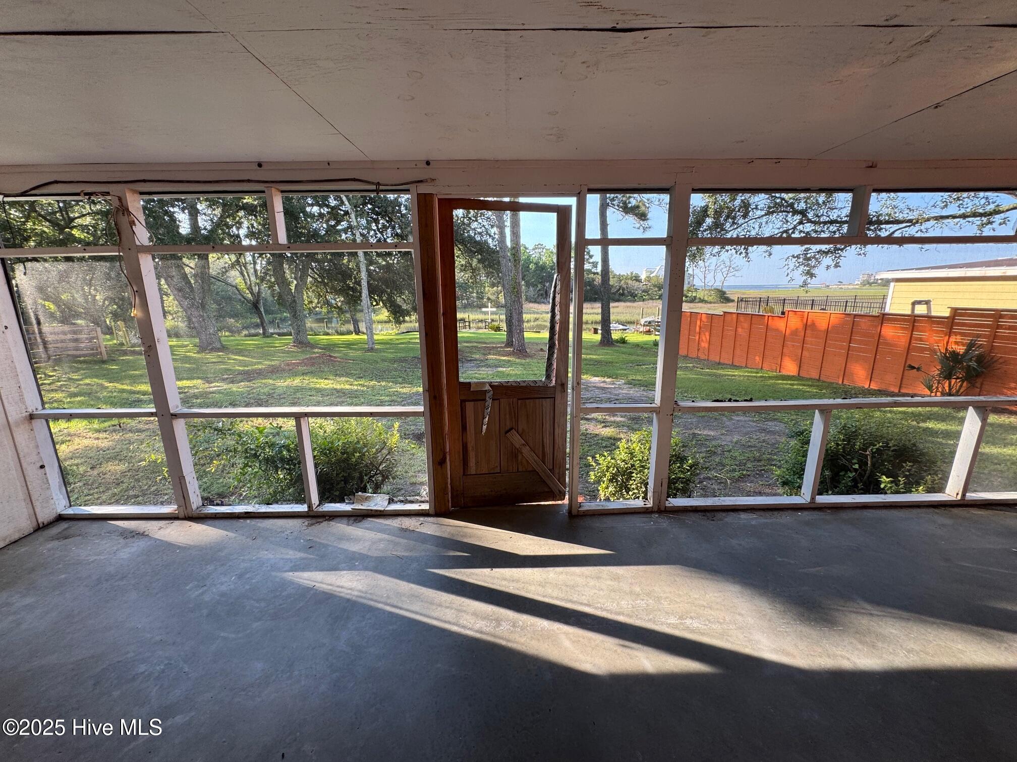 4309 Ocean Breeze Avenue SW