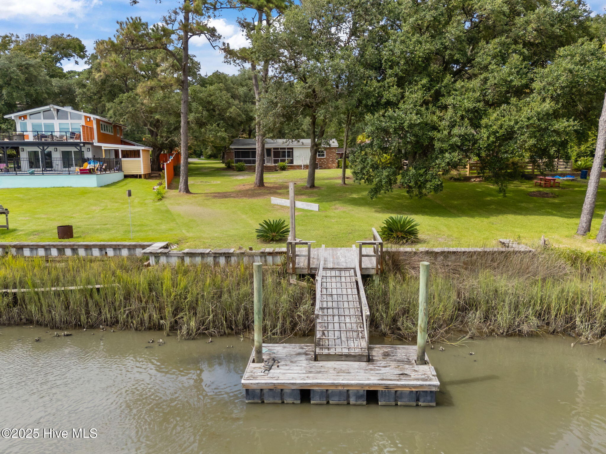 4309 Ocean Breeze Avenue SW