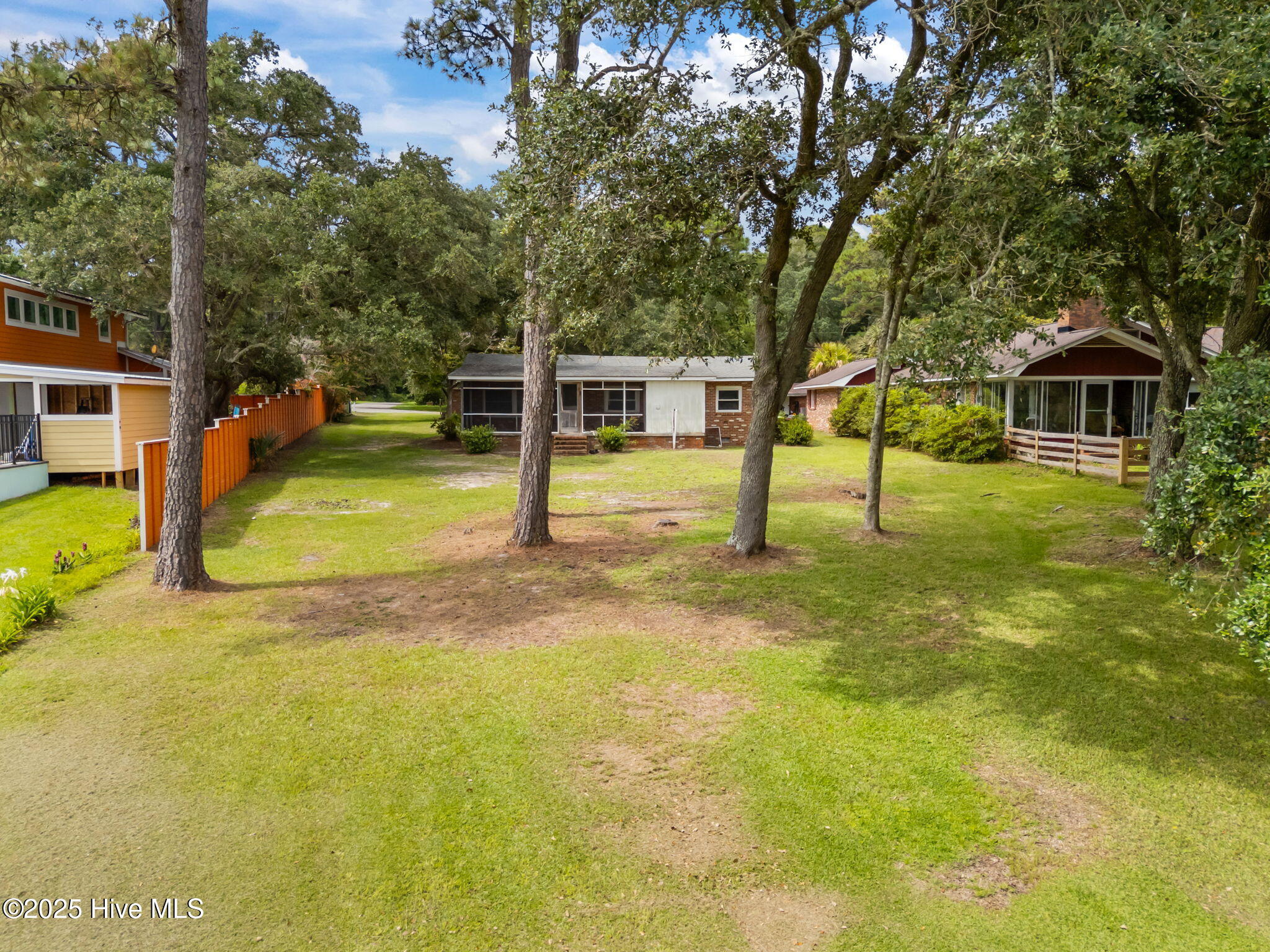 4309 Ocean Breeze Avenue SW