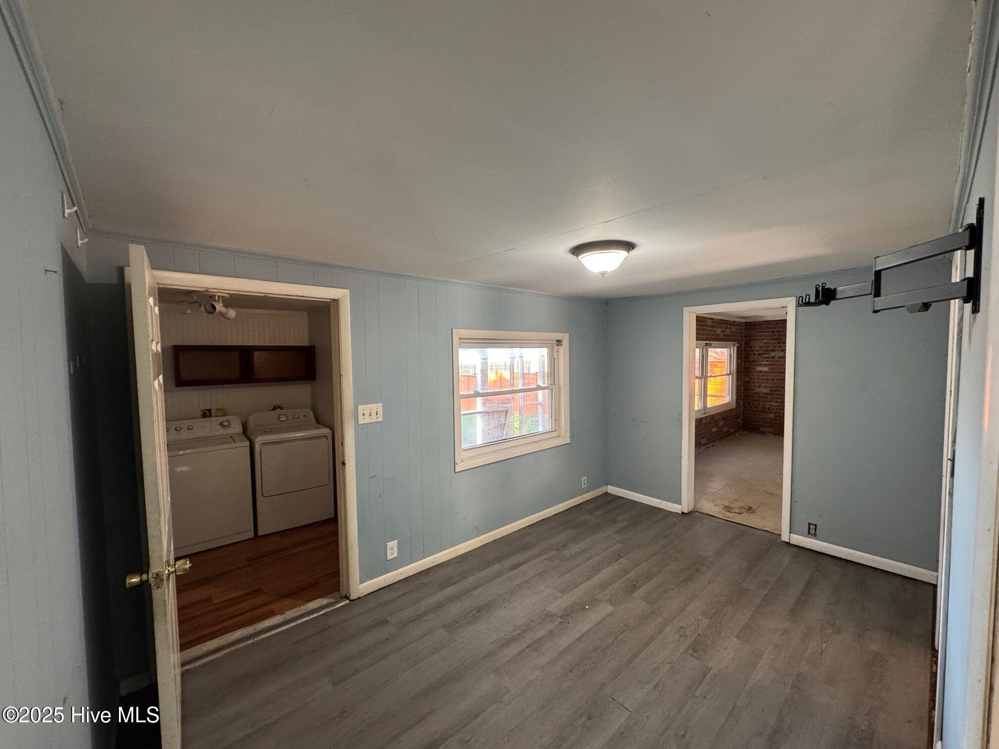 4309 Ocean Breeze Avenue SW