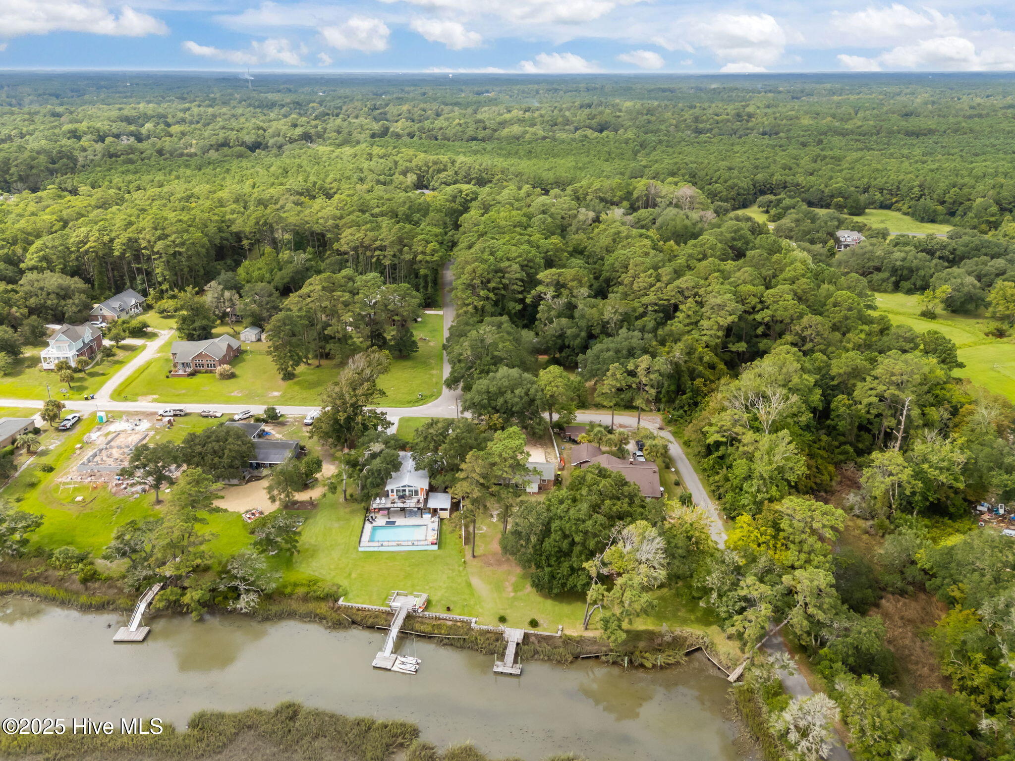 4309 Ocean Breeze Avenue SW