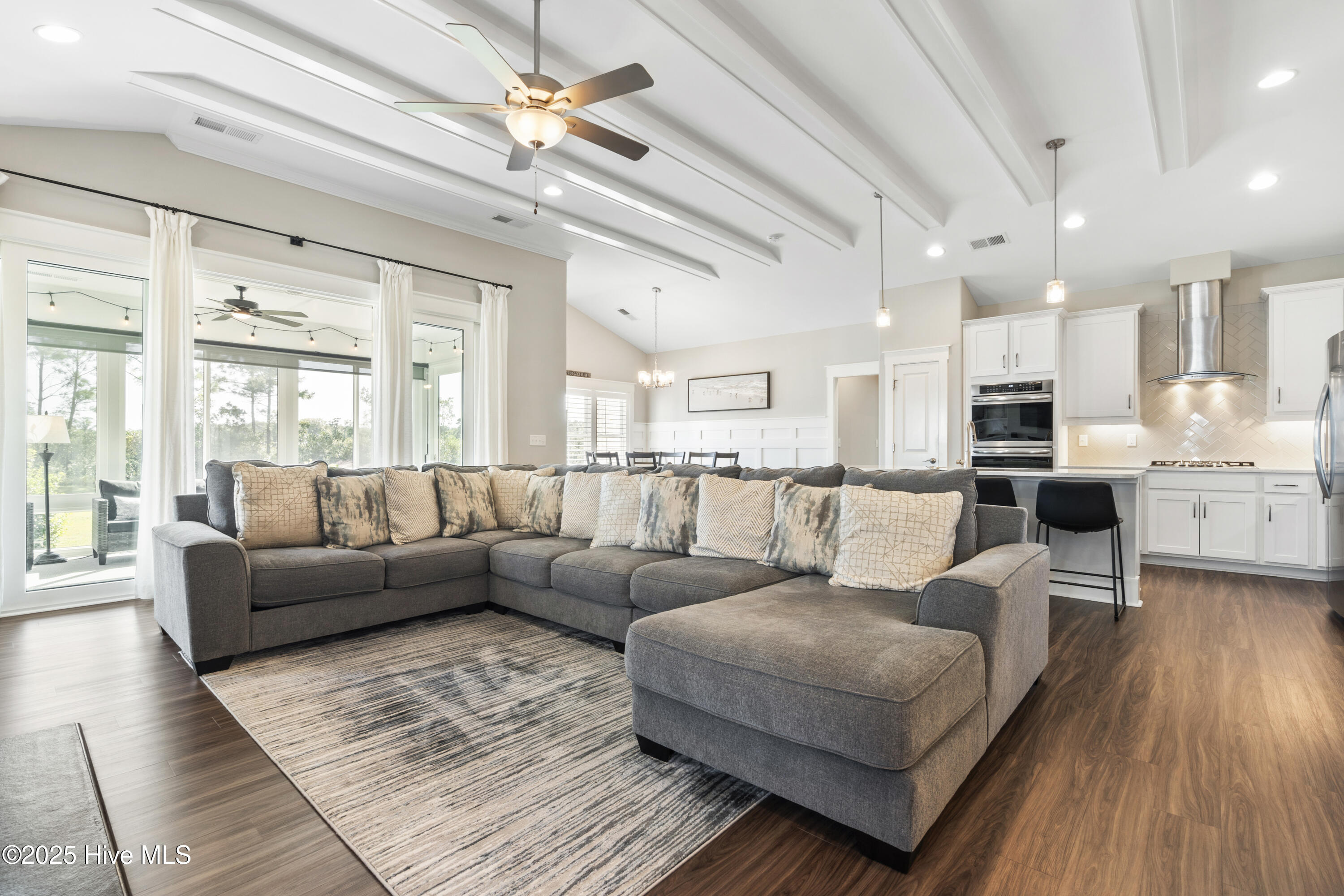 6475 Bryson Drive SW