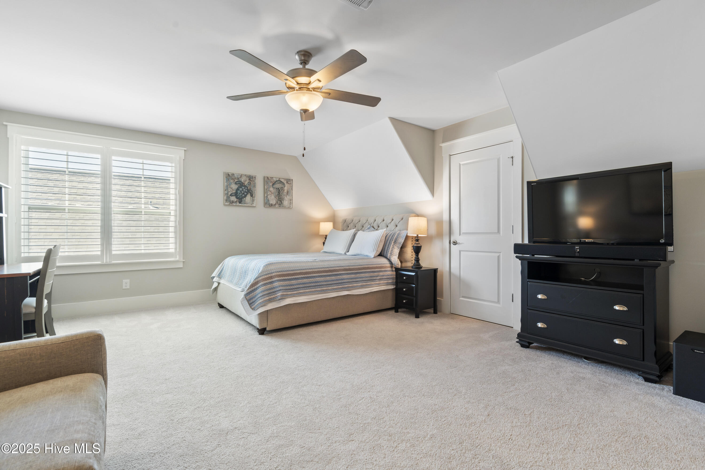 6475 Bryson Drive SW