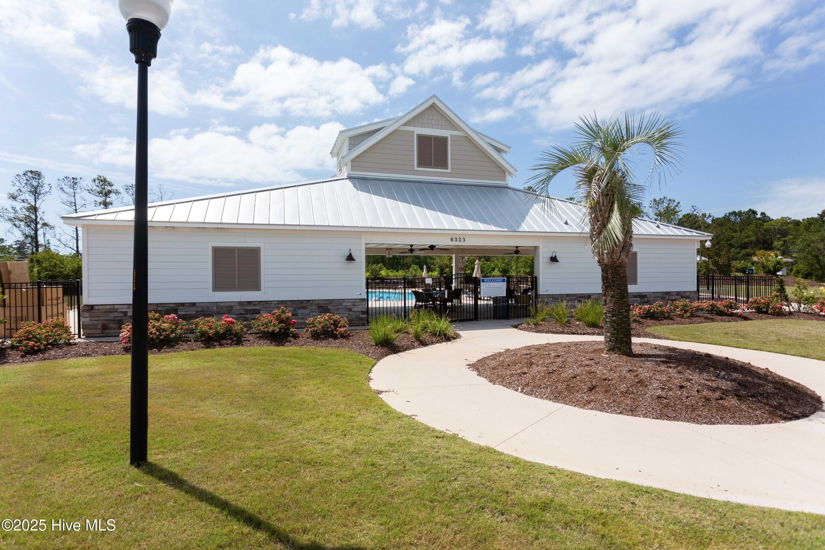 6475 Bryson Drive SW