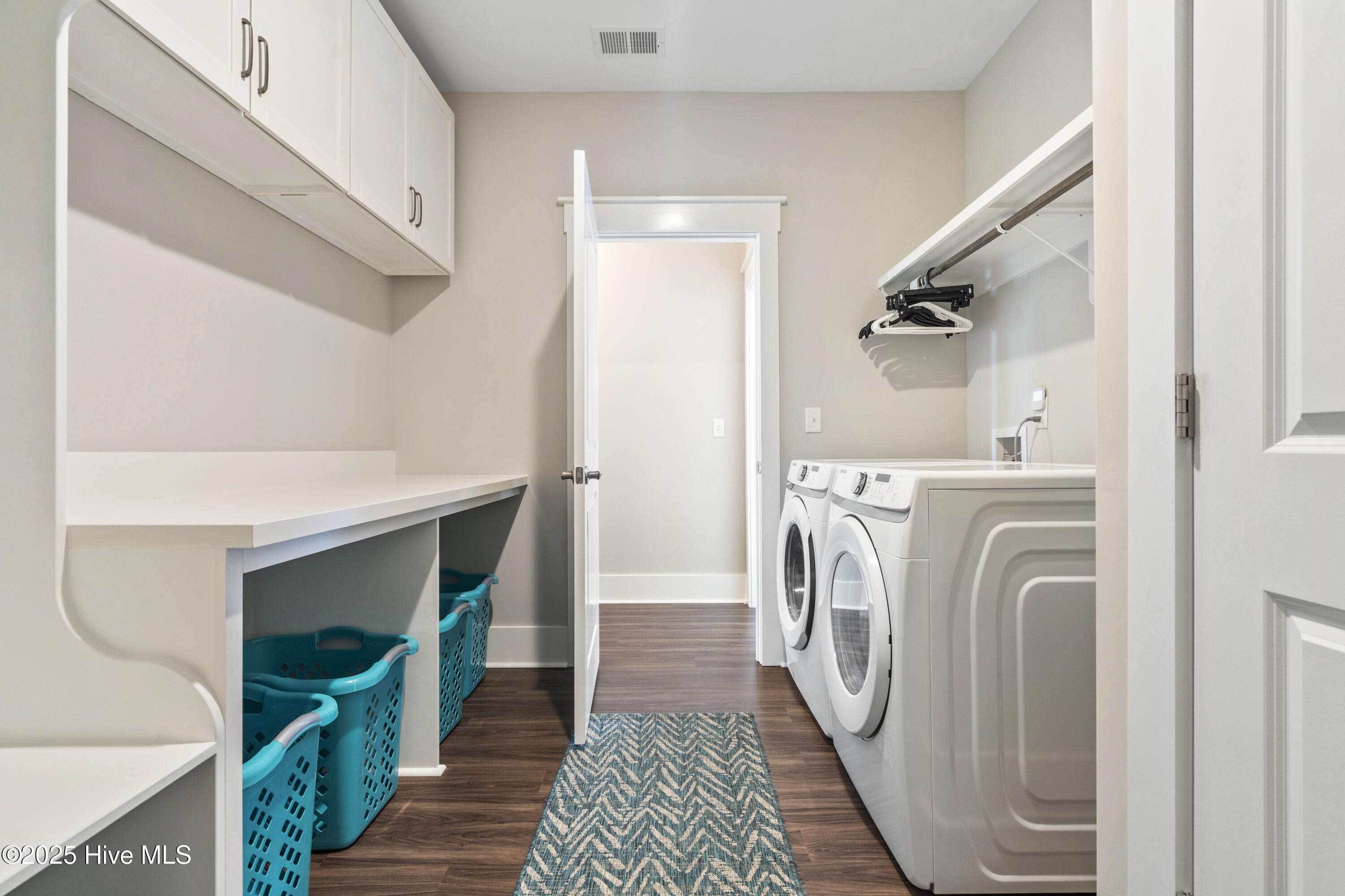 6475 Bryson Drive SW