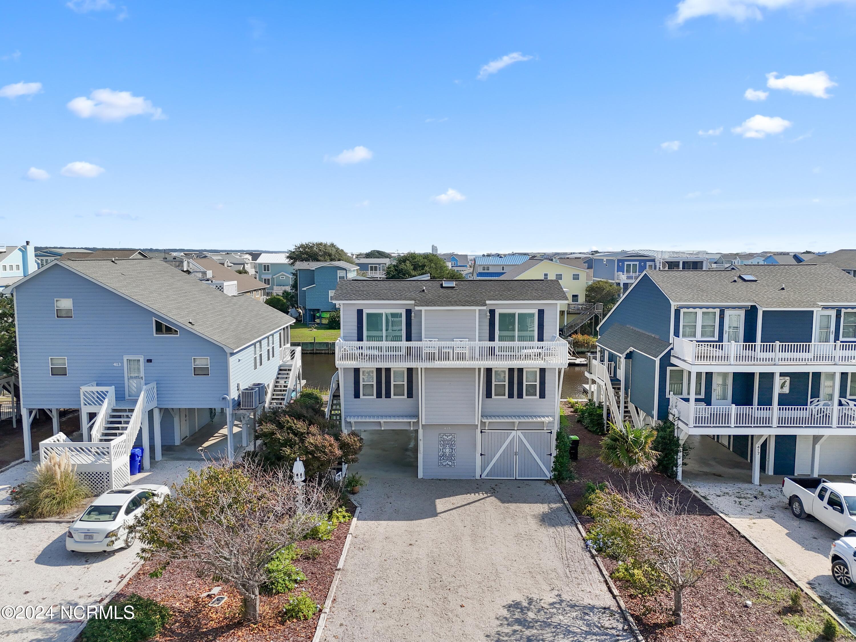 415 Sailfish Street