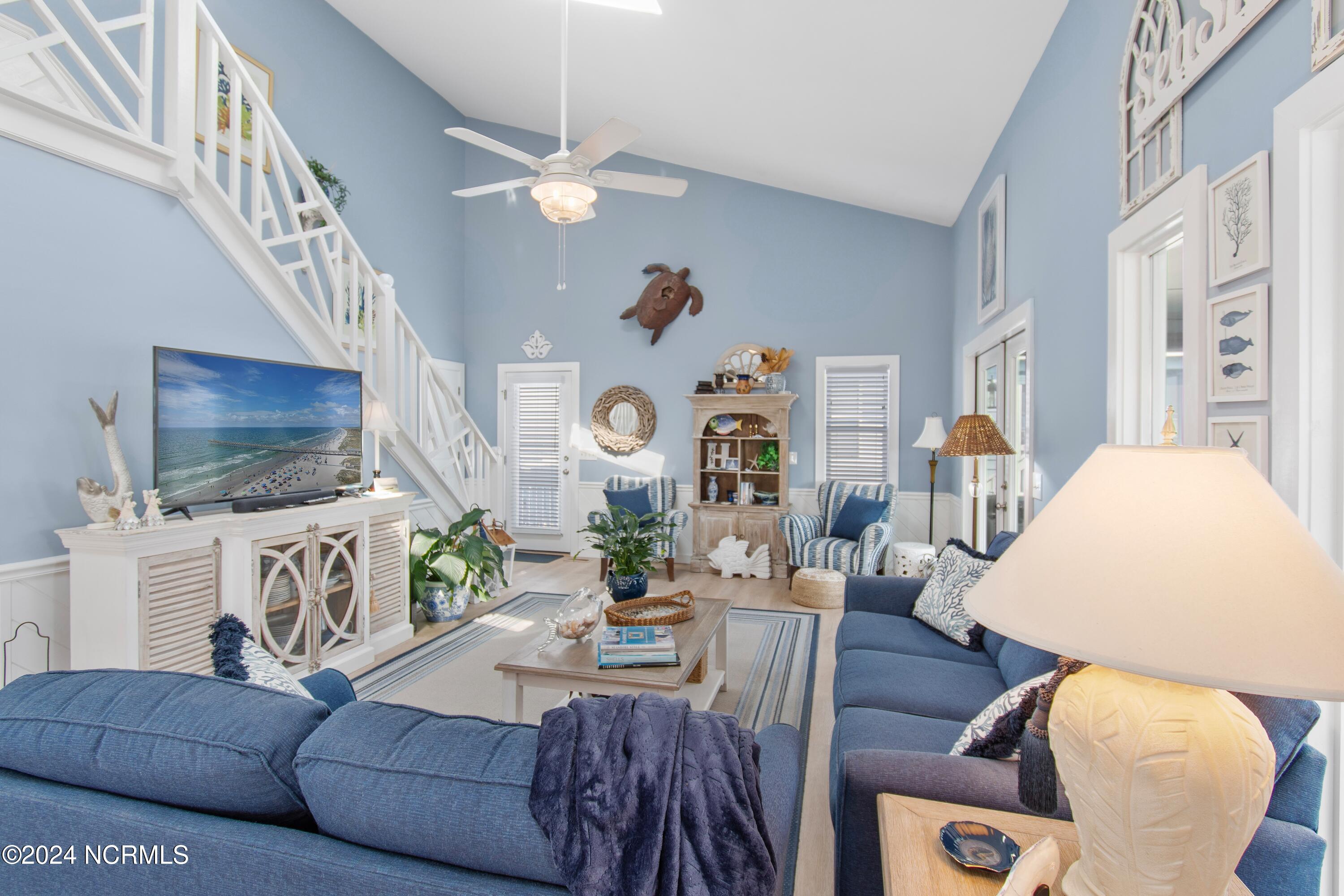 415 Sailfish Street