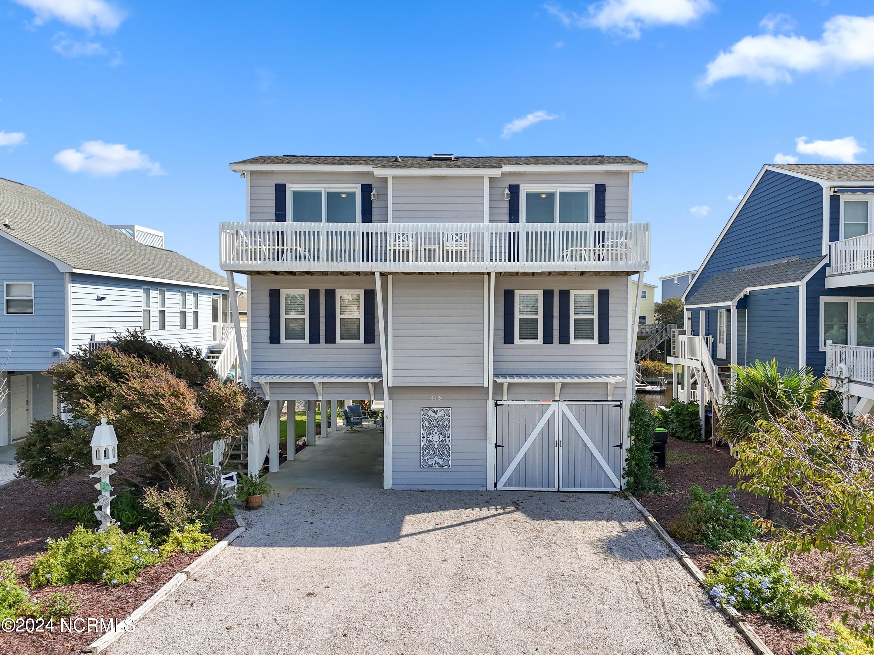 415 Sailfish Street