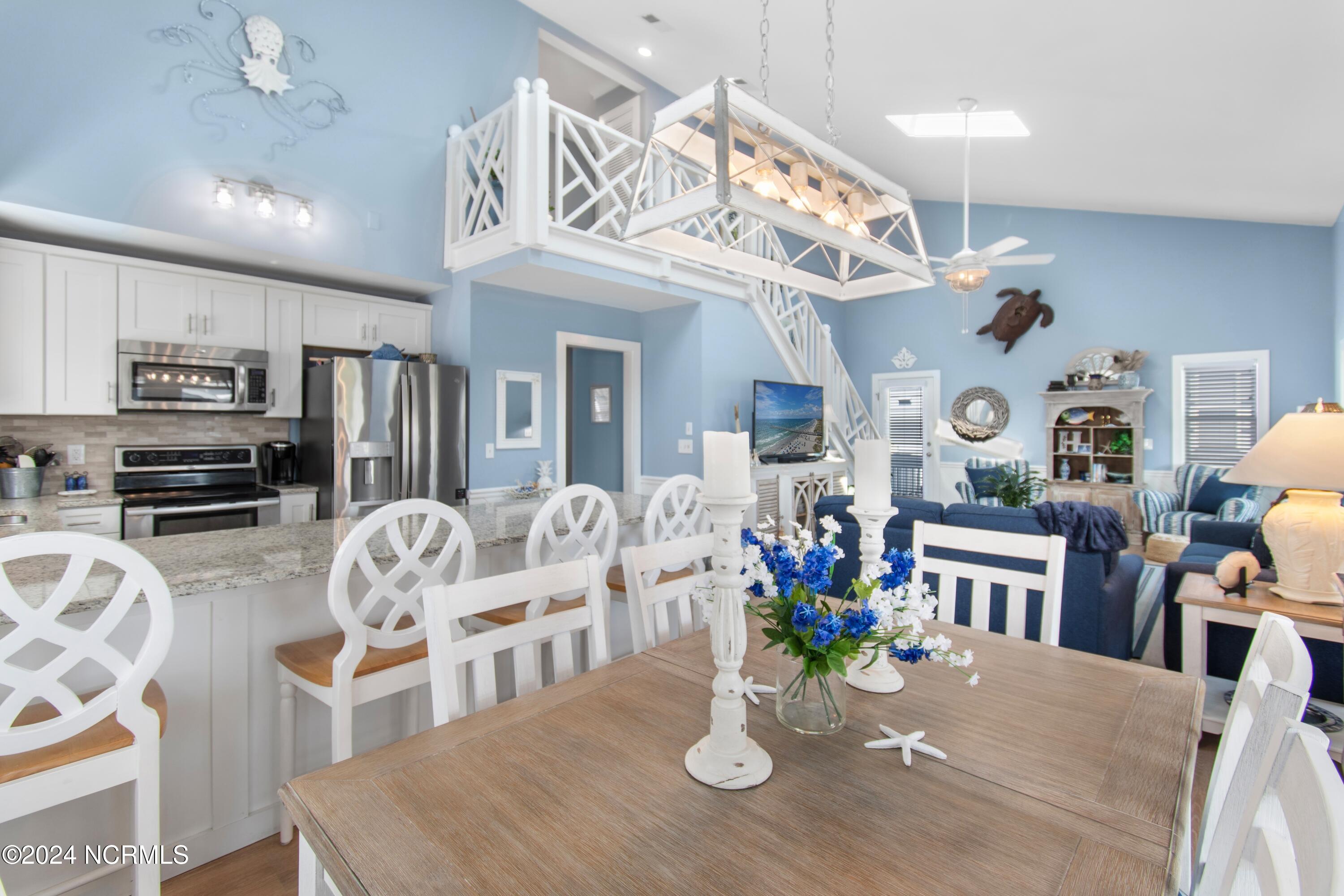 415 Sailfish Street