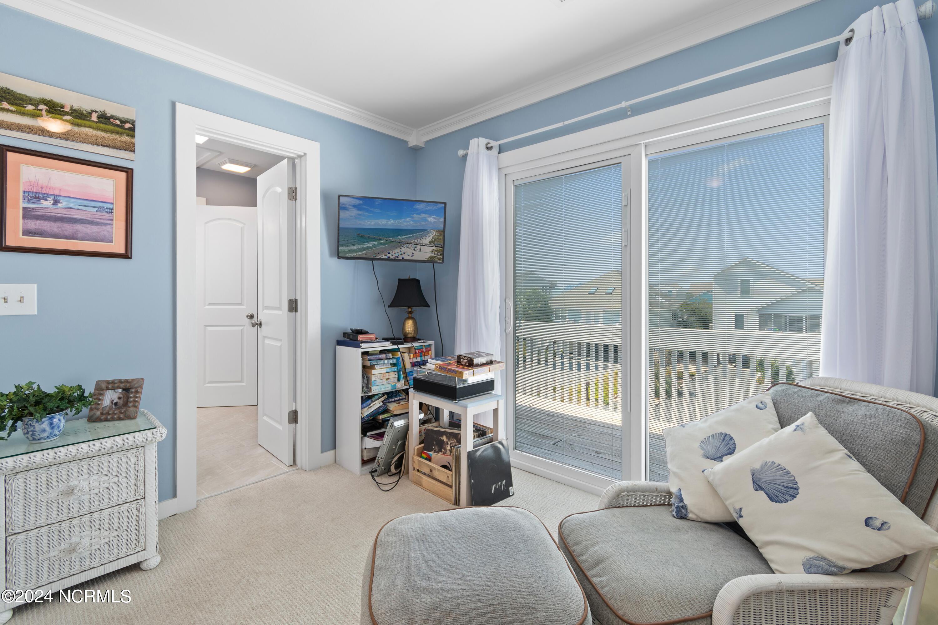 415 Sailfish Street