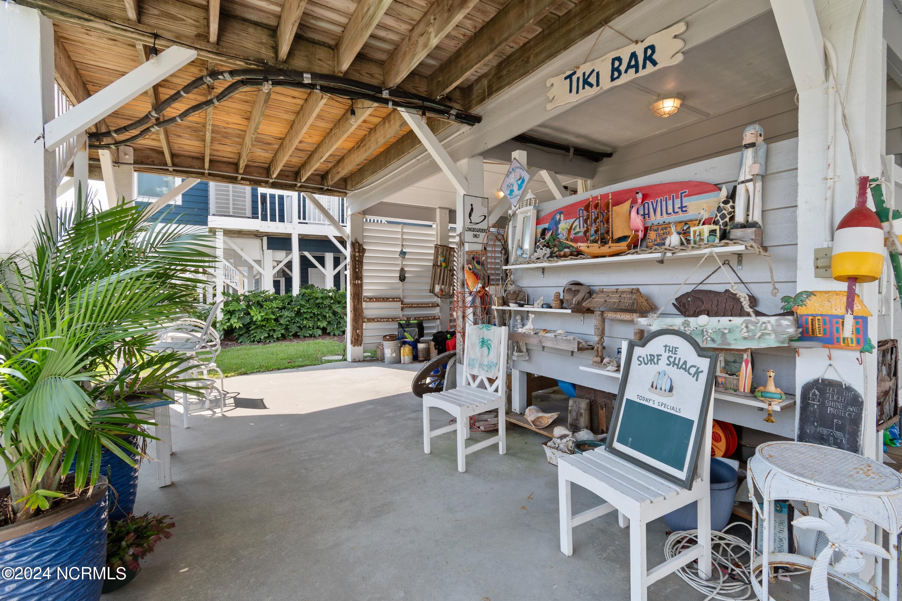 415 Sailfish Street