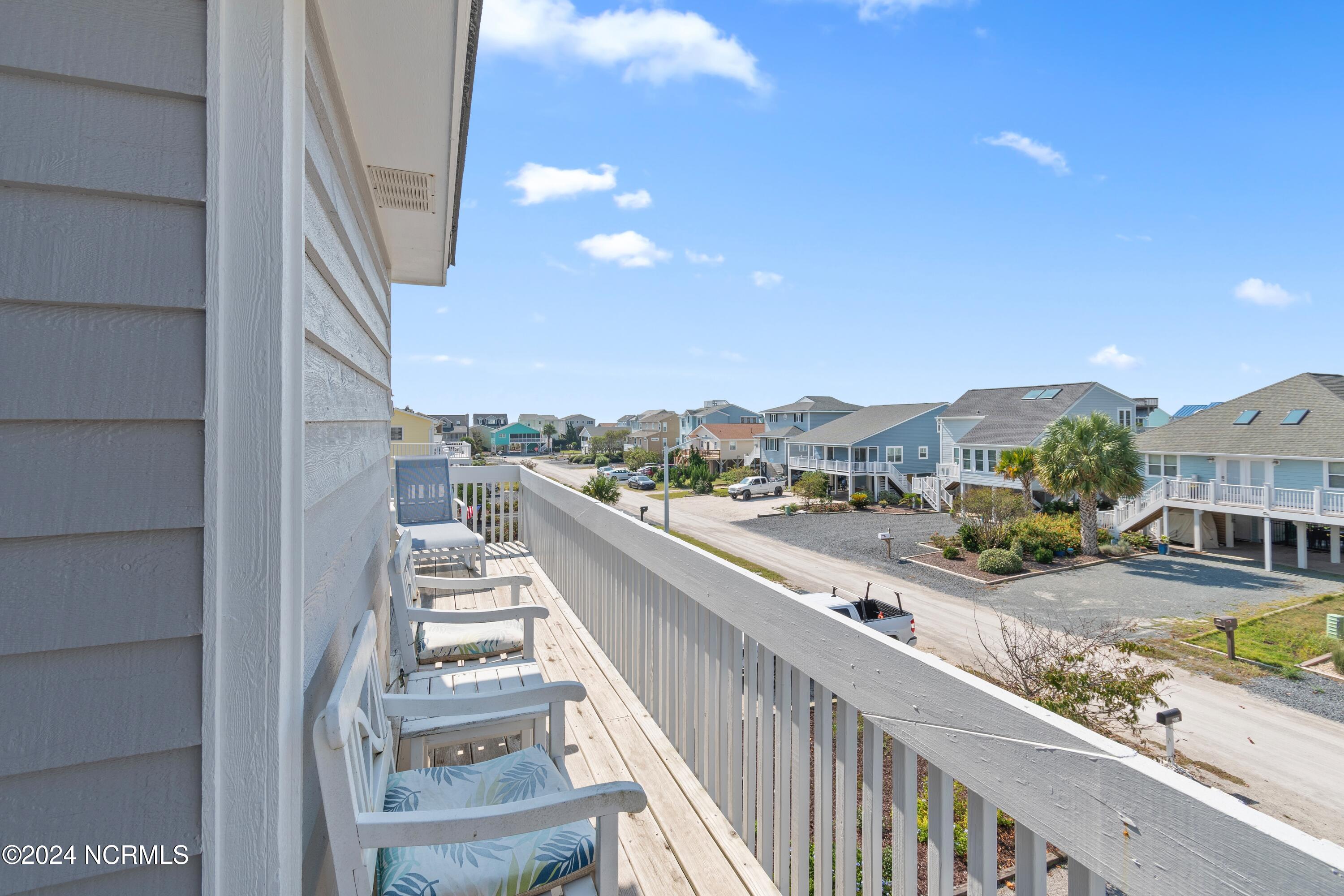 415 Sailfish Street