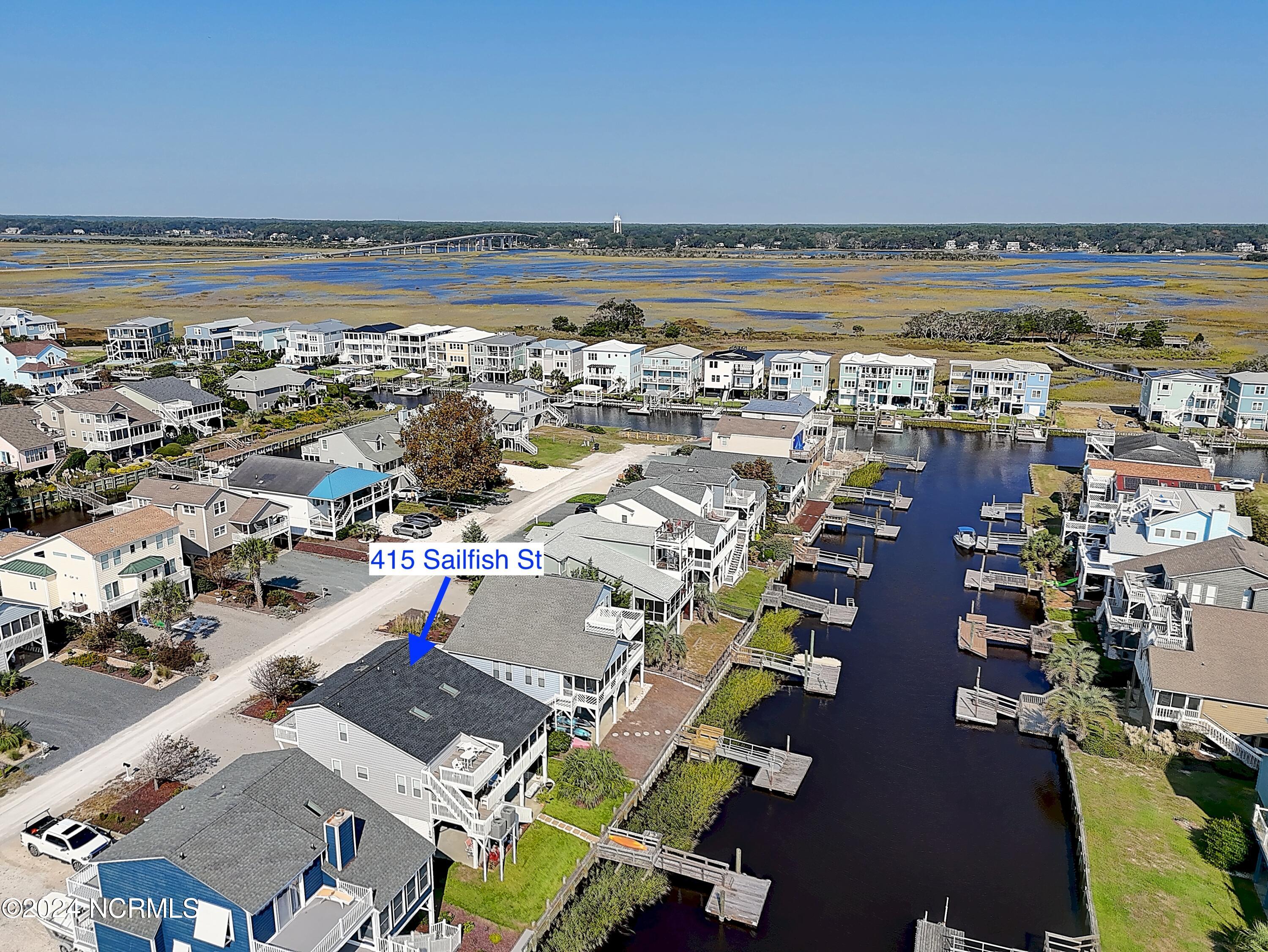 415 Sailfish Street