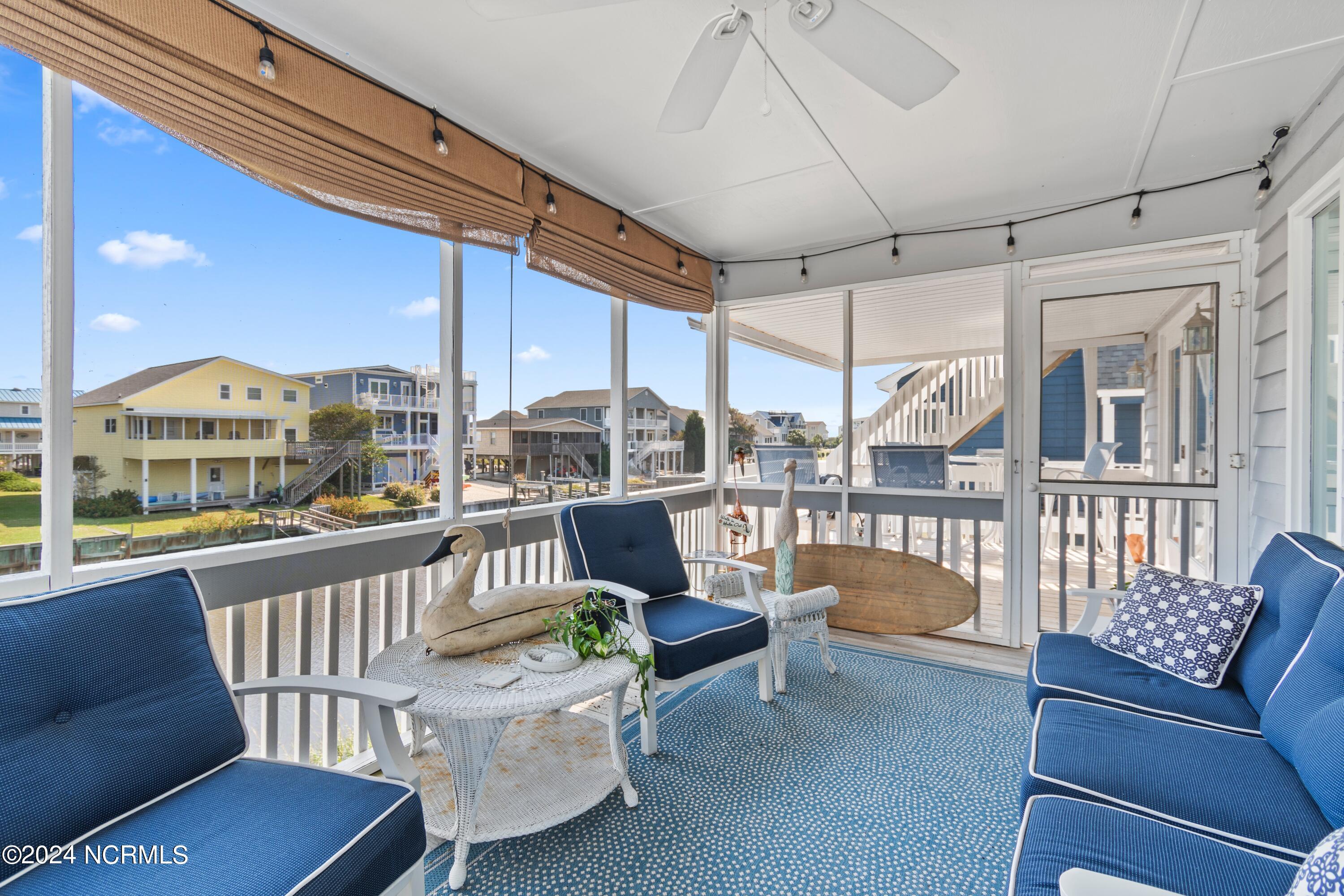 415 Sailfish Street