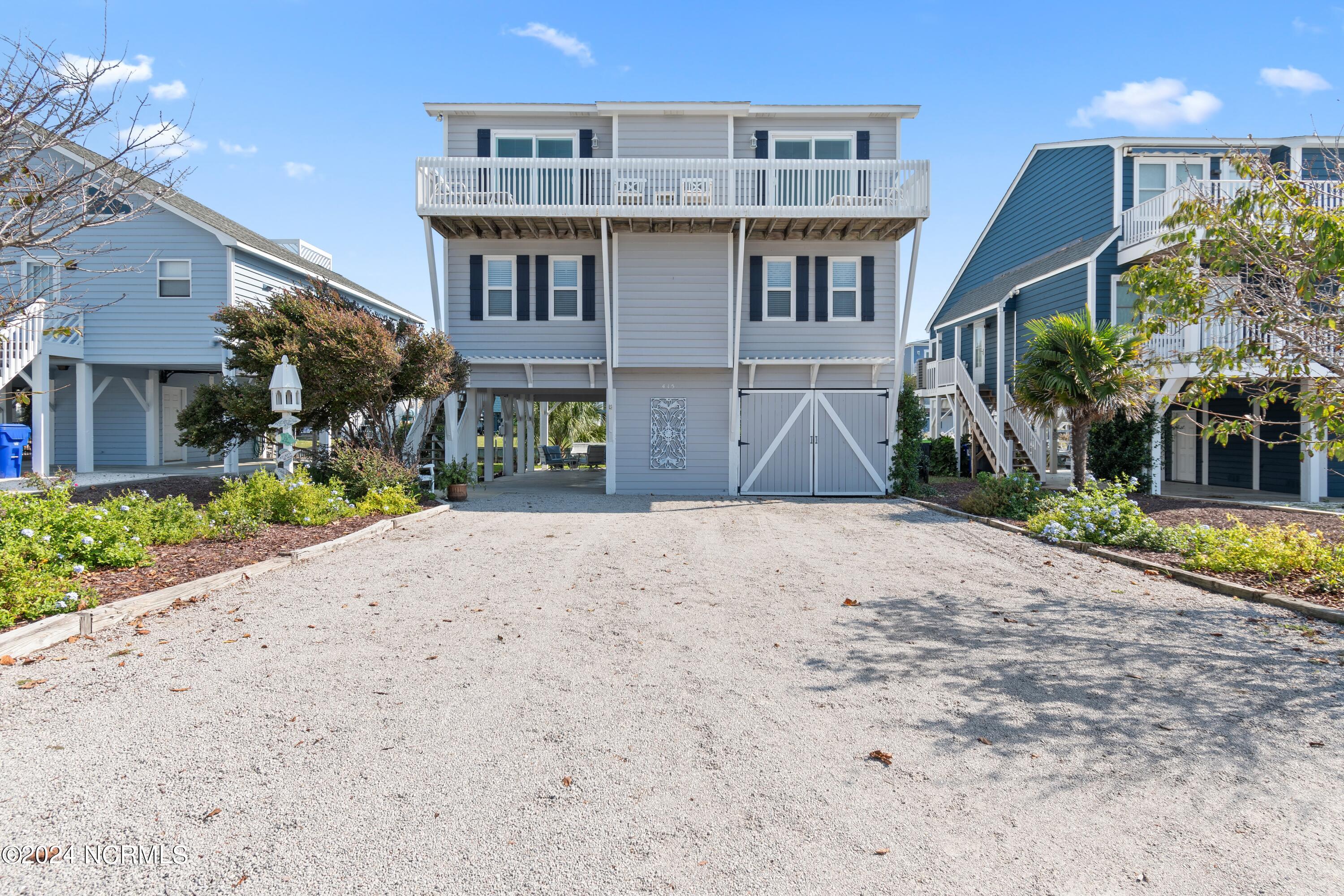 415 Sailfish Street