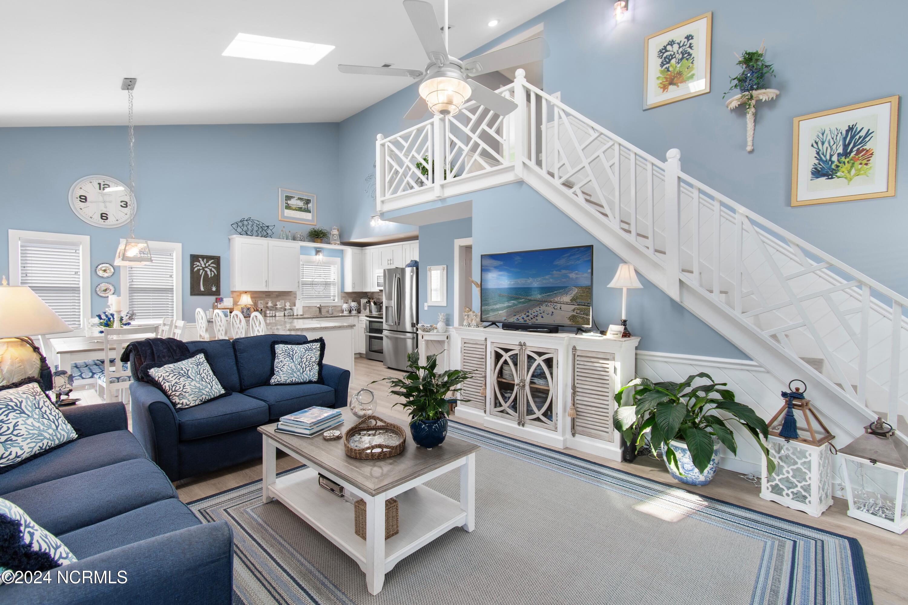 415 Sailfish Street