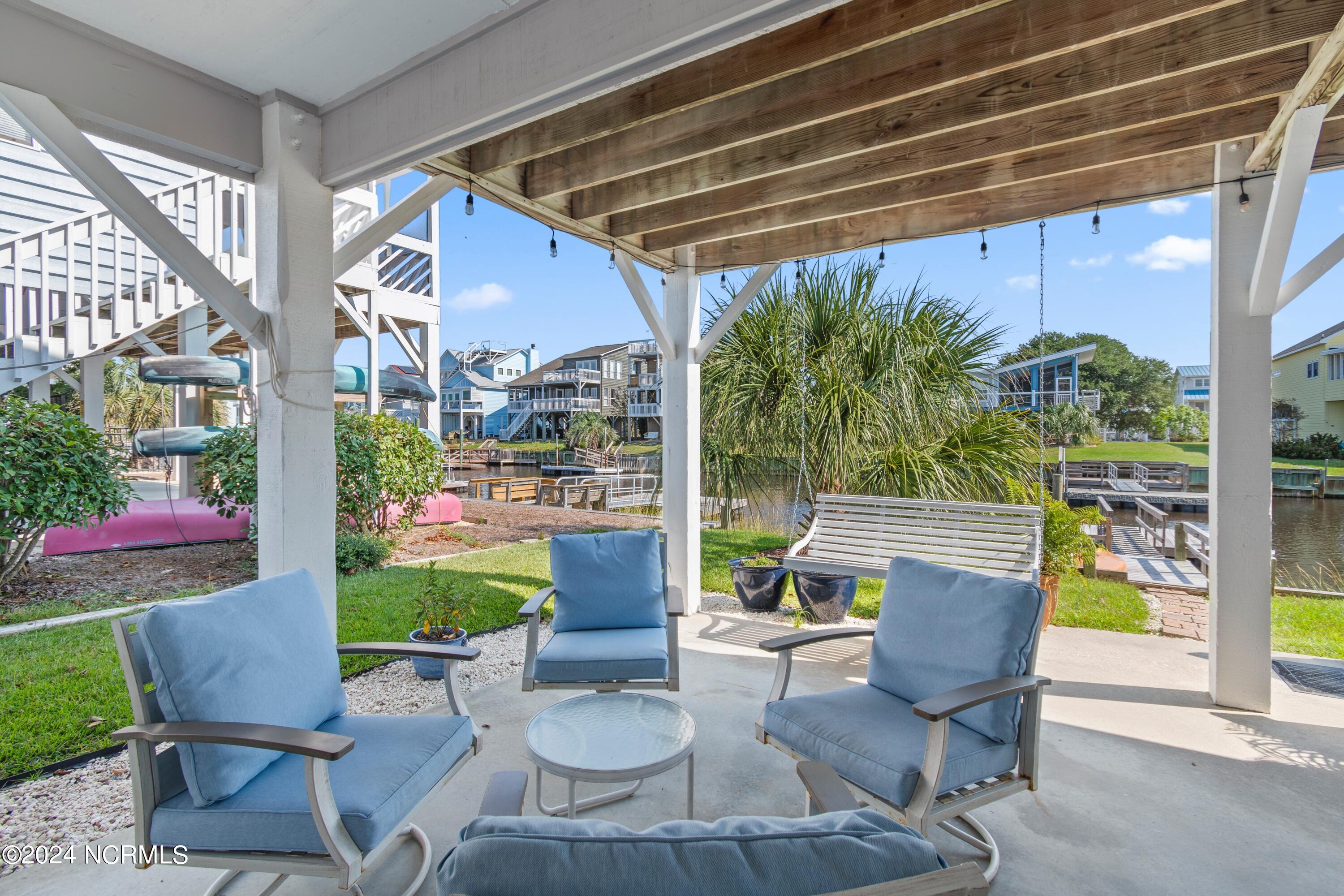 415 Sailfish Street