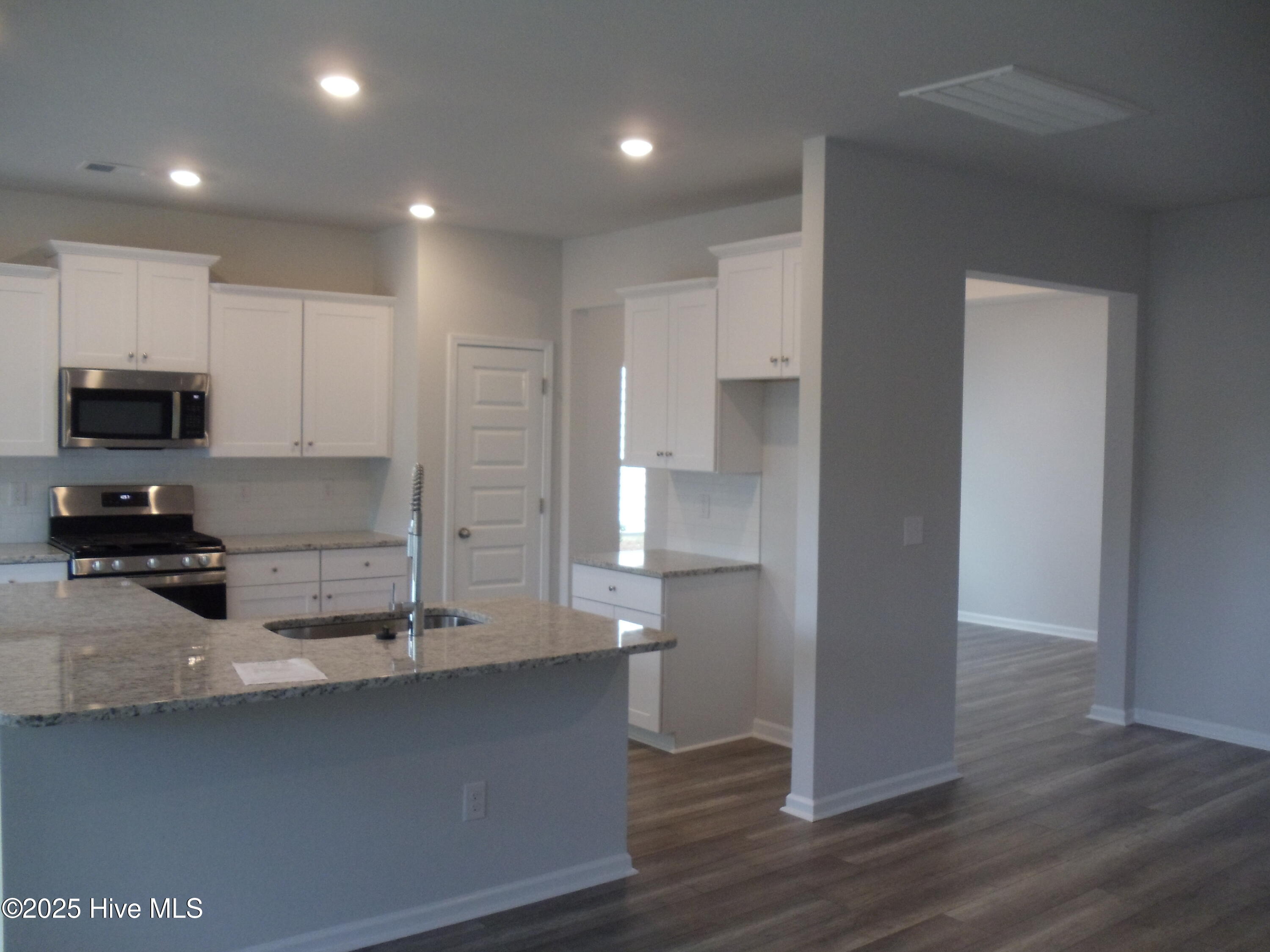 1002 Florence Street NW Lot 1243