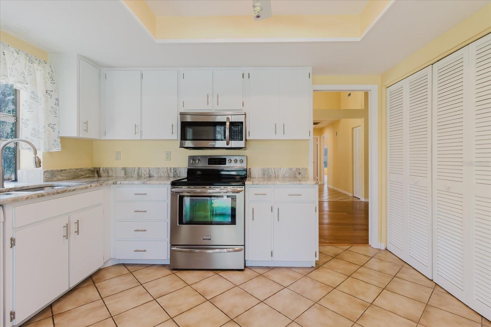 1808 CYPRESS TRACE DR #1808