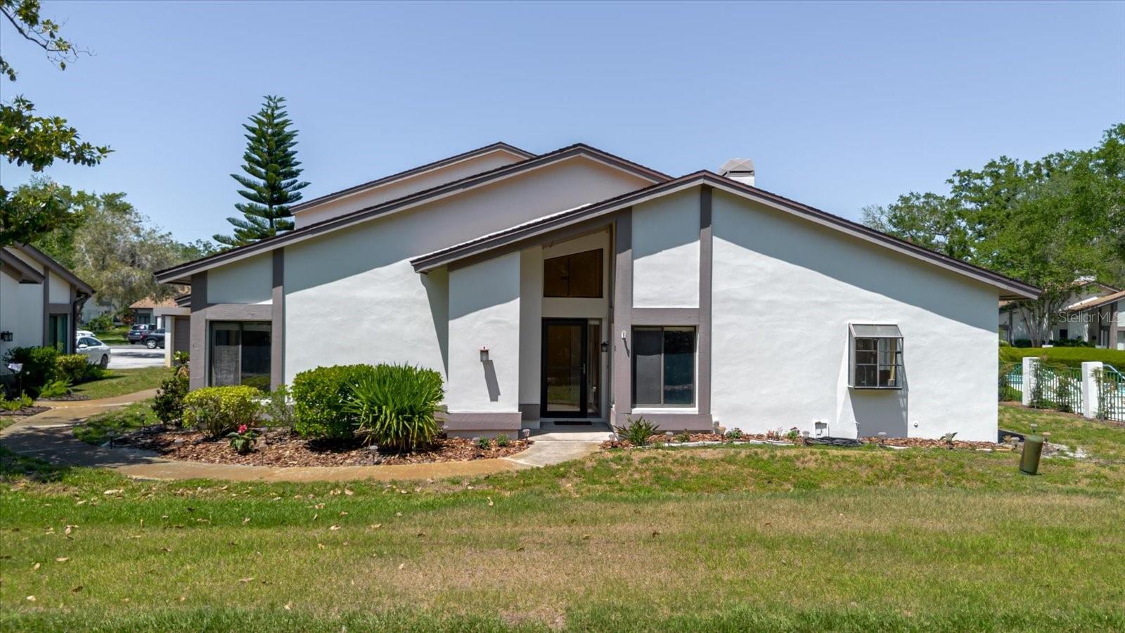 1808 CYPRESS TRACE DR #1808